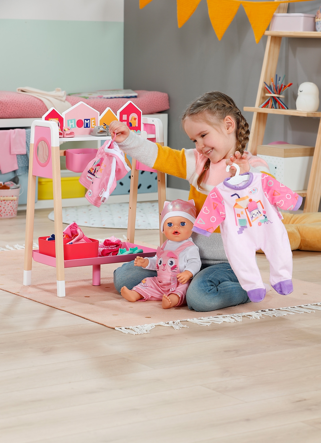 Baby Born Puppenkleiderschrank »Kleiderstange« inklusive 3 Kleiderbügel; im Scandi-Design