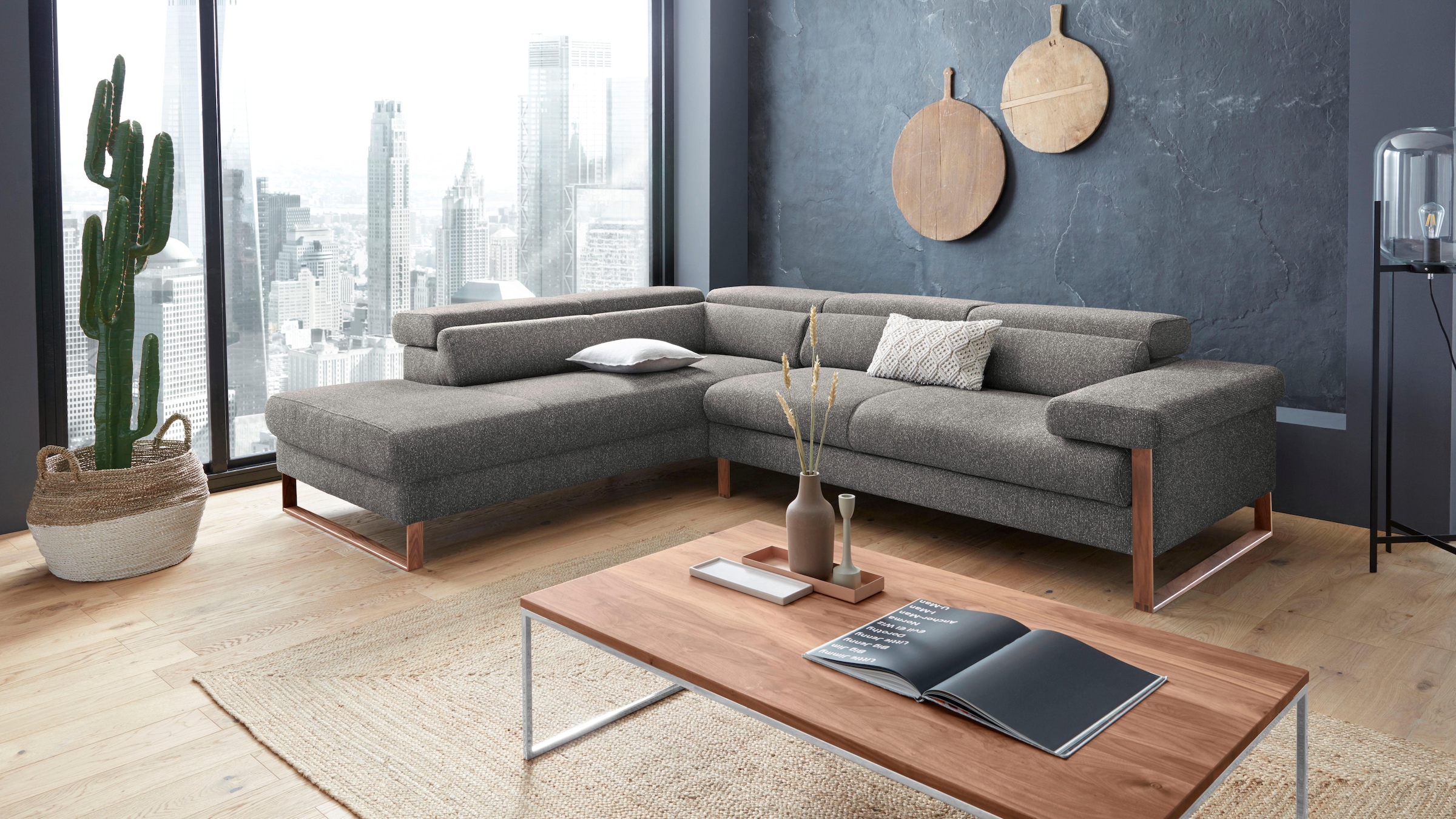 W.SCHILLIG Ecksofa »finn, Designsofa mit tollem Sitzkomfort, bequem, L-Form« German Design Award 2016, Fußgestell Nussbaum natur, Breite 281 cm