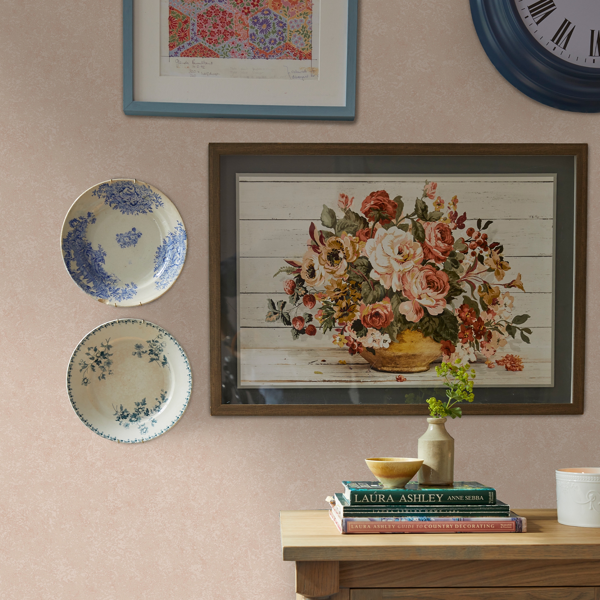 LAURA ASHLEY Vliestapete »Brindley« Ton-in-Ton glatt 10mx52cm (ca. 5m2)