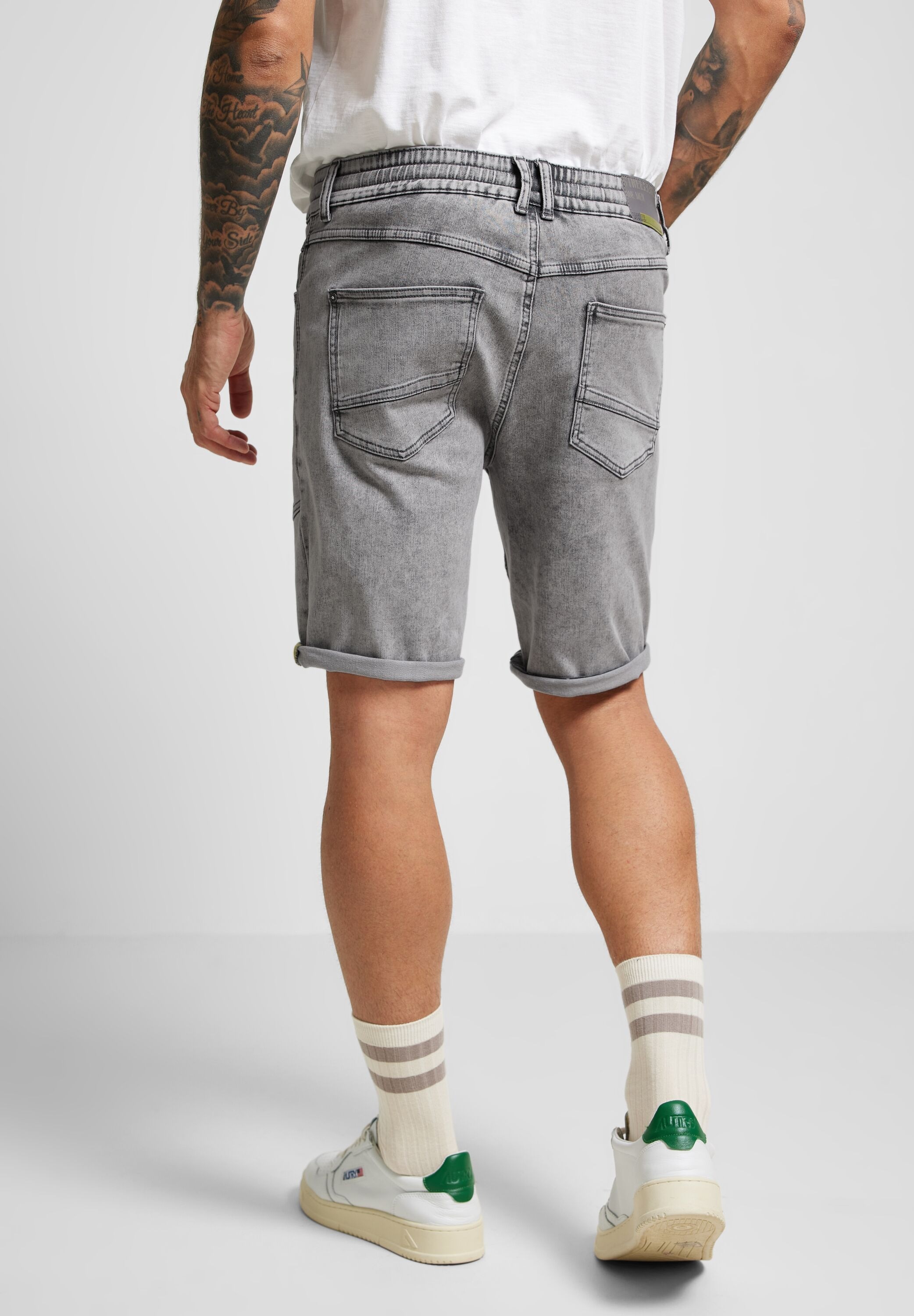 2. Bild von STREET ONE MEN Jeansshorts, mit Tunnelzugband