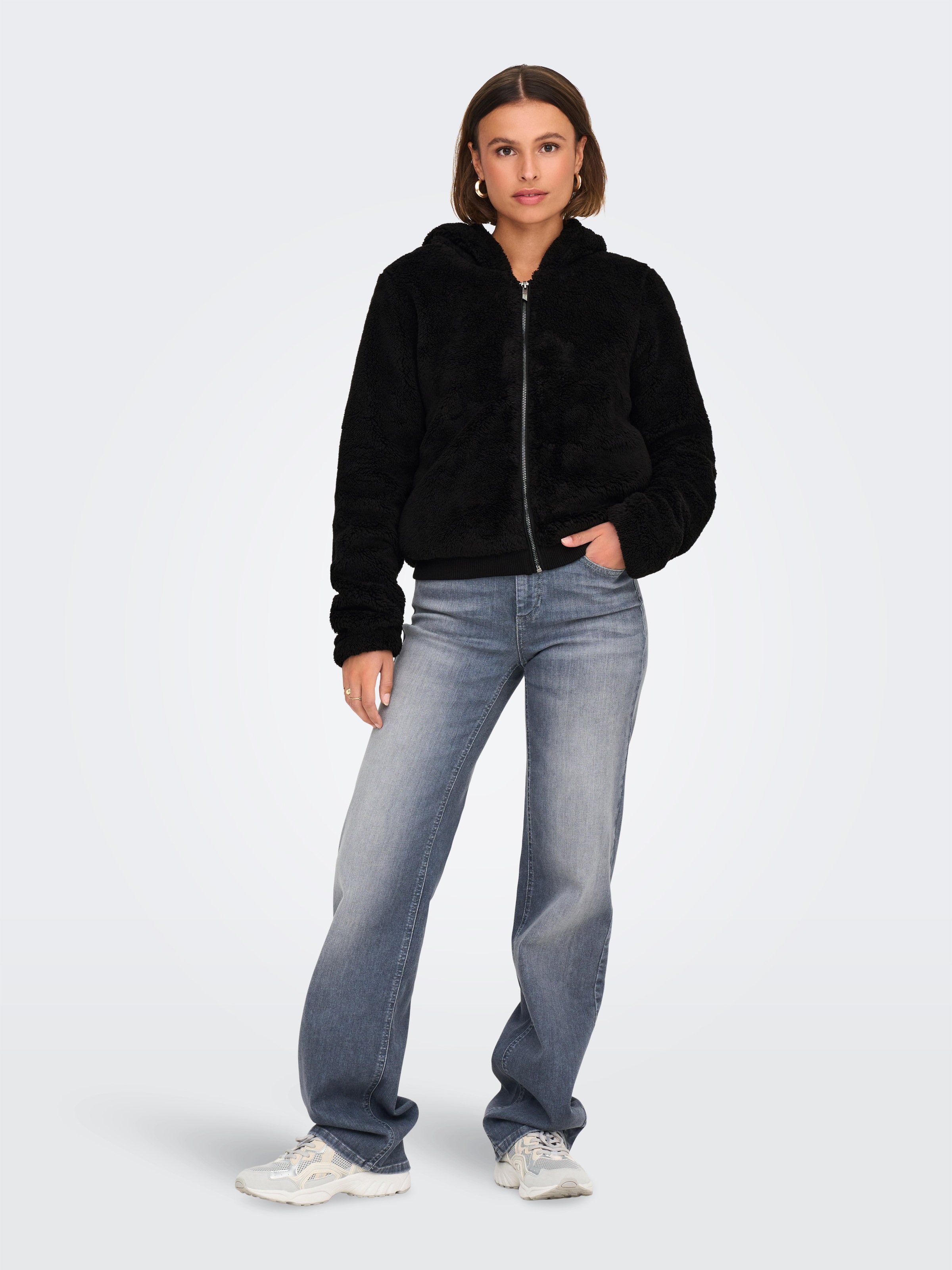 ONLY Kapuzenplüschjacke »ONLNEWANNA CONTACT SHERPA JKT OTW NOOS«, mit Kapuze