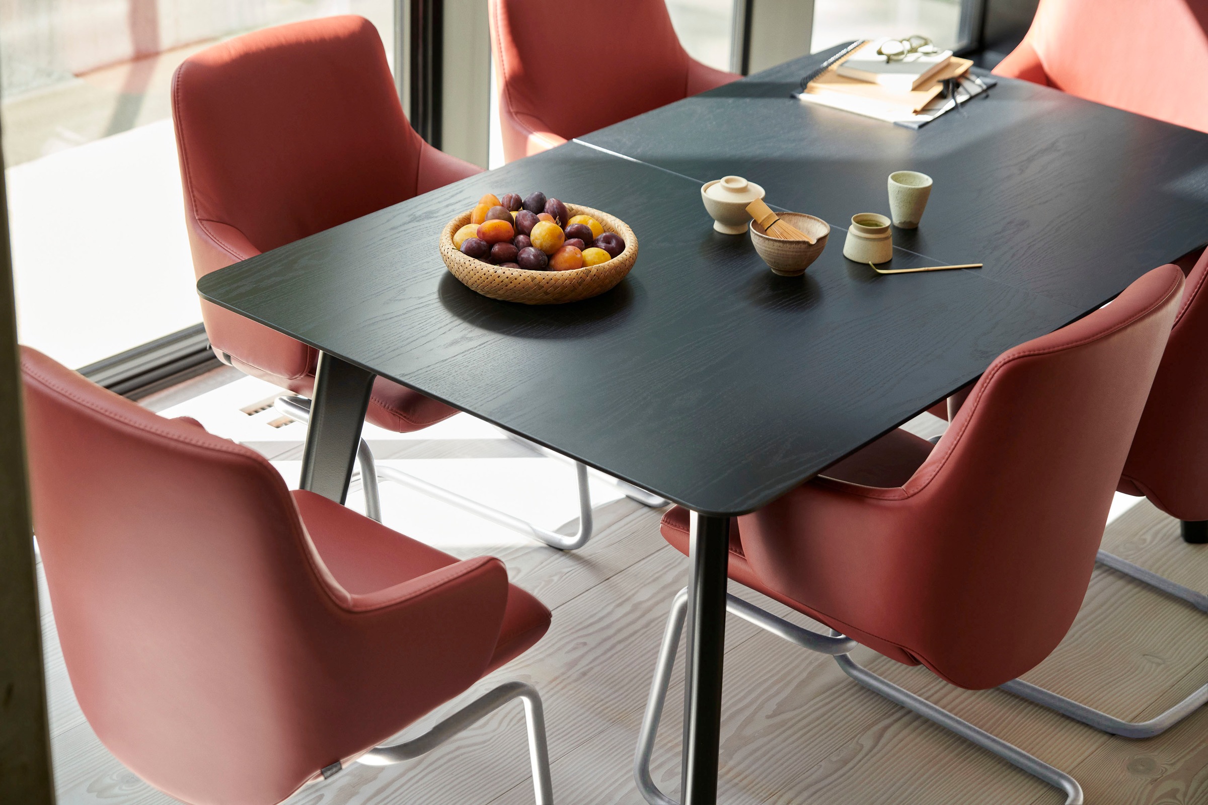Stressless® Polsterstuhl »Laurel«, Leder PALOMA, Low Back mit Armlehne, Größe L, mit Beinen aus Stahl in Chrom glänzend