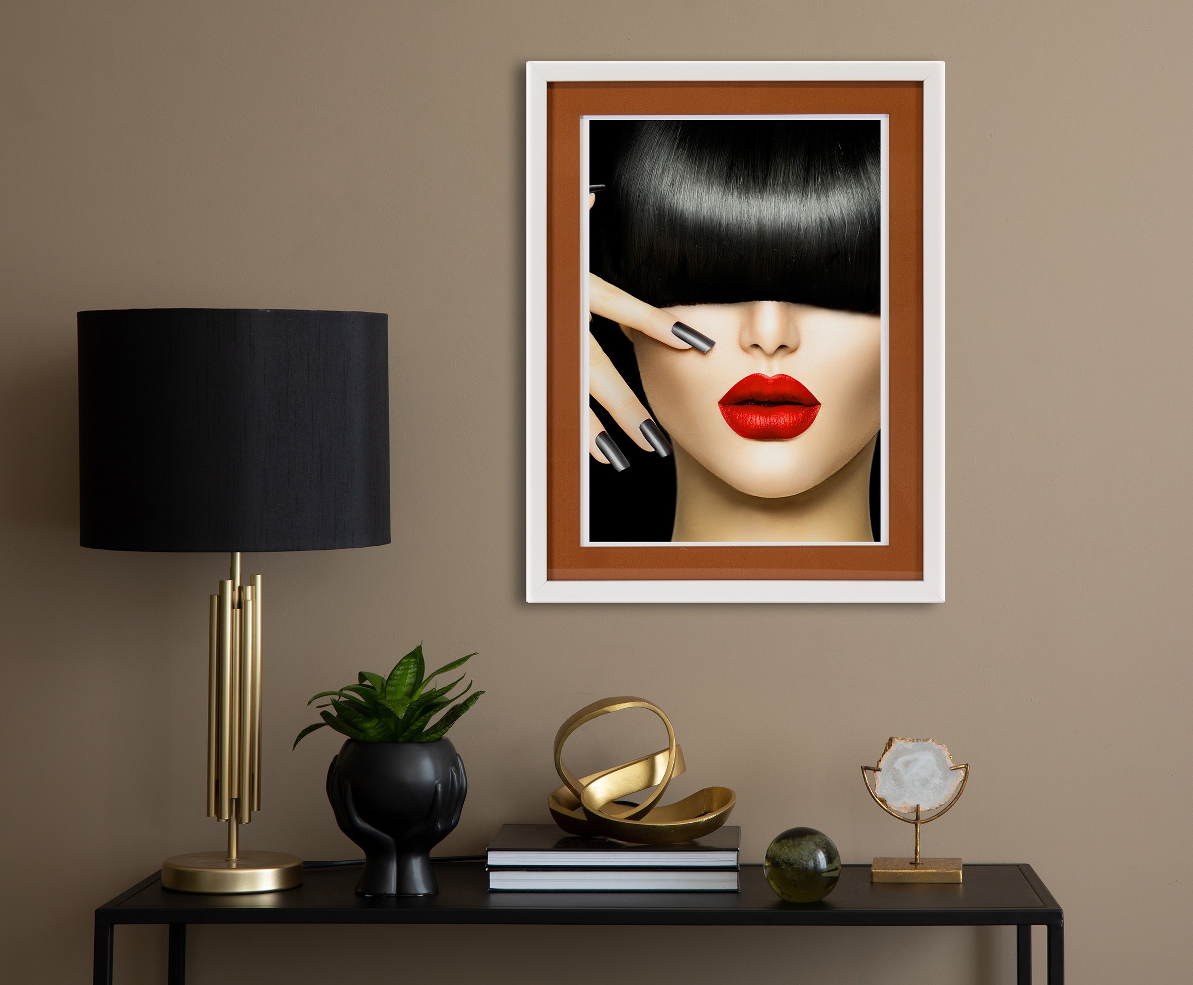 queence Bild mit Rahmen »Frau mit Pony« Bilder von Frauen   Frau   Gesicht günstig online kaufen