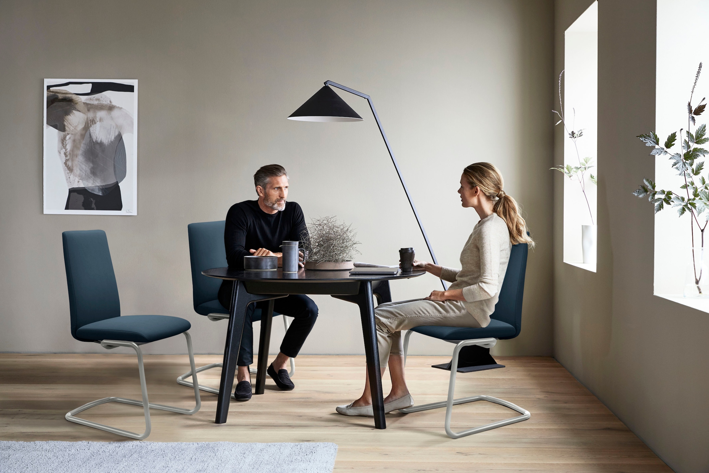 Stressless® Polsterstuhl »Laurel«, Microfaser DINAMICA, Low Back, Größe L, mit Beinen aus Stahl in Schwarz matt