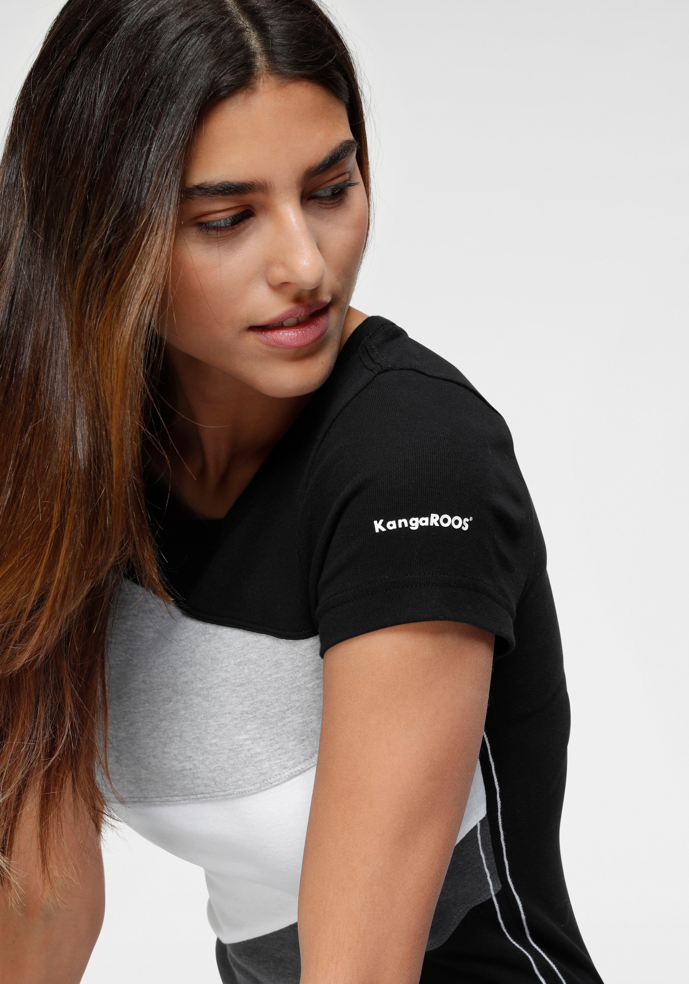 T-Shirt, im Online-Shop KangaROOS mit Colorblocking-Design bestellen