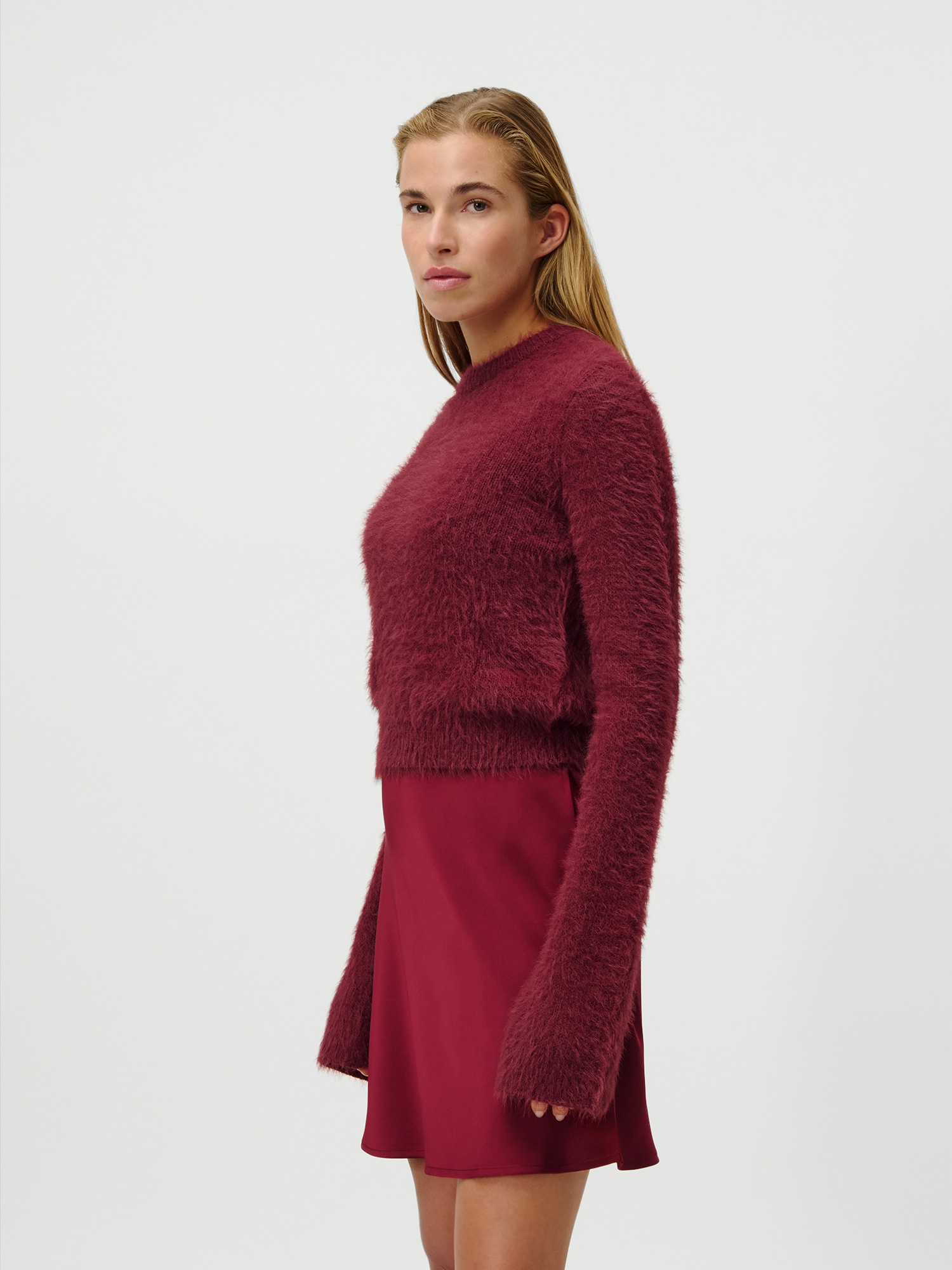 LeGer Rundhalspullover »Sharon, LeGer by Lena Gercke« aus Flauschgarn, Schlitz am Ärmel