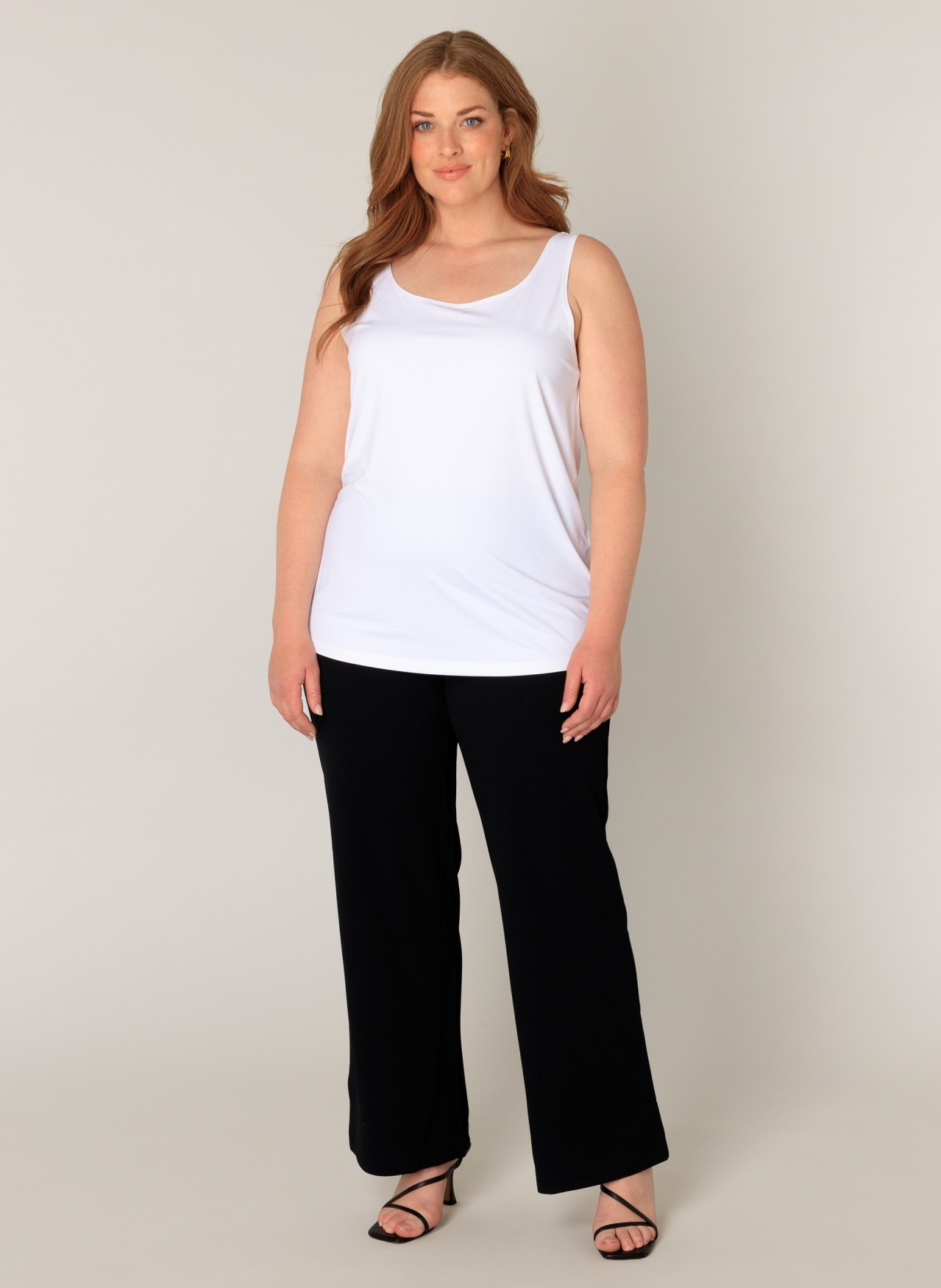 Base Level Curvy Tanktop »Style YANNE«, in cleanem Look - unifarben