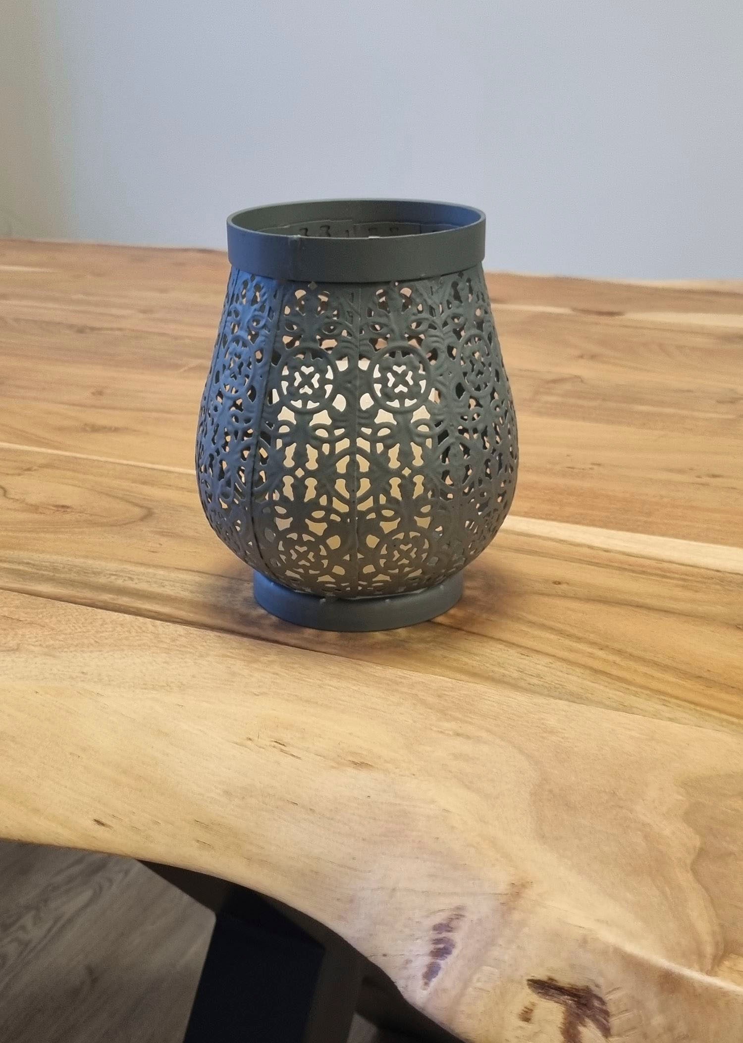 Ambiente Haus Kerzenlaterne »Laterne aus Metall in Grau - (H) 16cm«