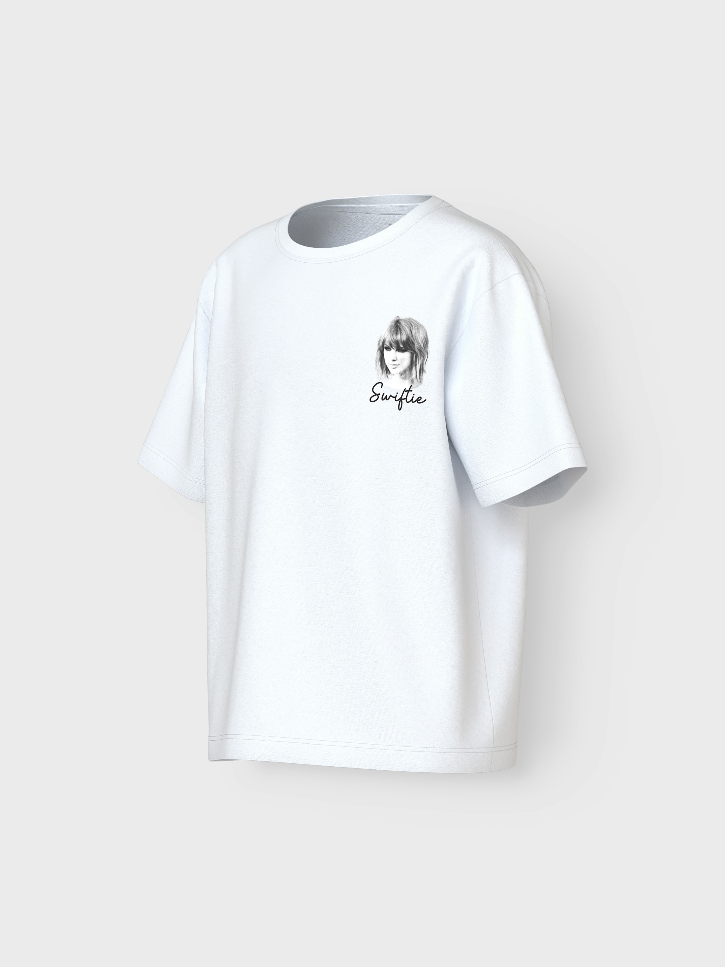 Name It T-Shirt »NKFFERN TSWIFT SS NREG TOP SKY«, CELEBRITY ICONS mit Taylor Swift Frontdruck