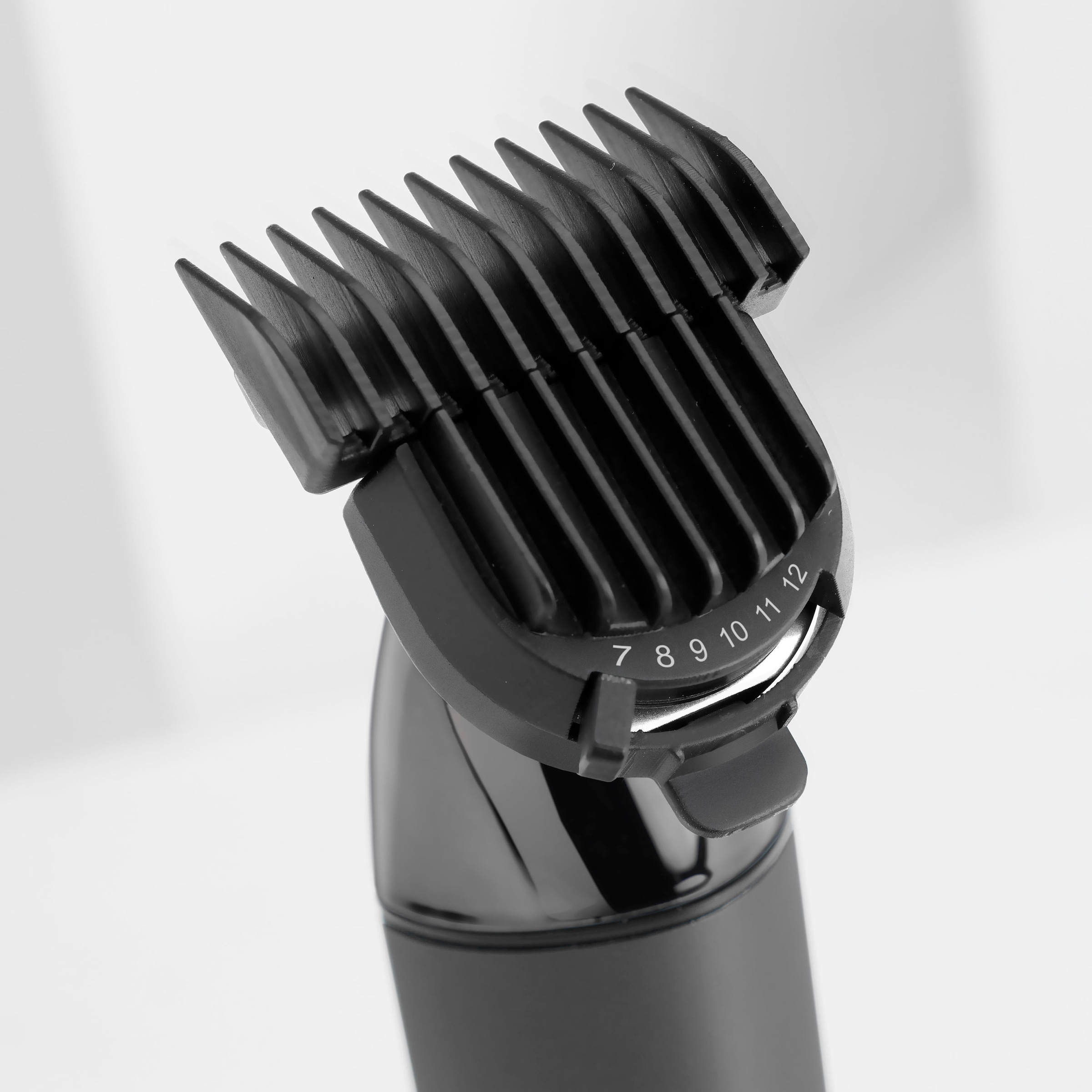 BaByliss Bartschneider »Super-X Metal Bartrimmer«, 2 Aufsätze, Japanese Steel Titanium