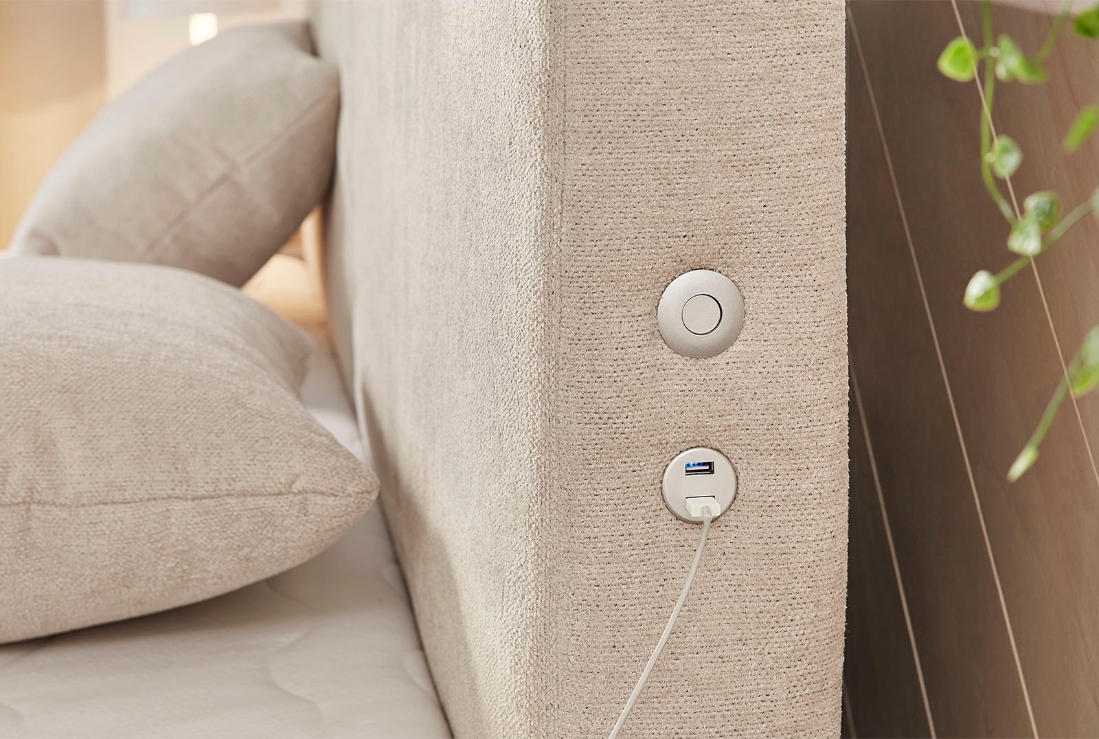 Jockenhöfer Gruppe Boxspringbett Kira, inkl. LED-Licht, USB-Ladeports, 7-Zonen-Matratze und Topper