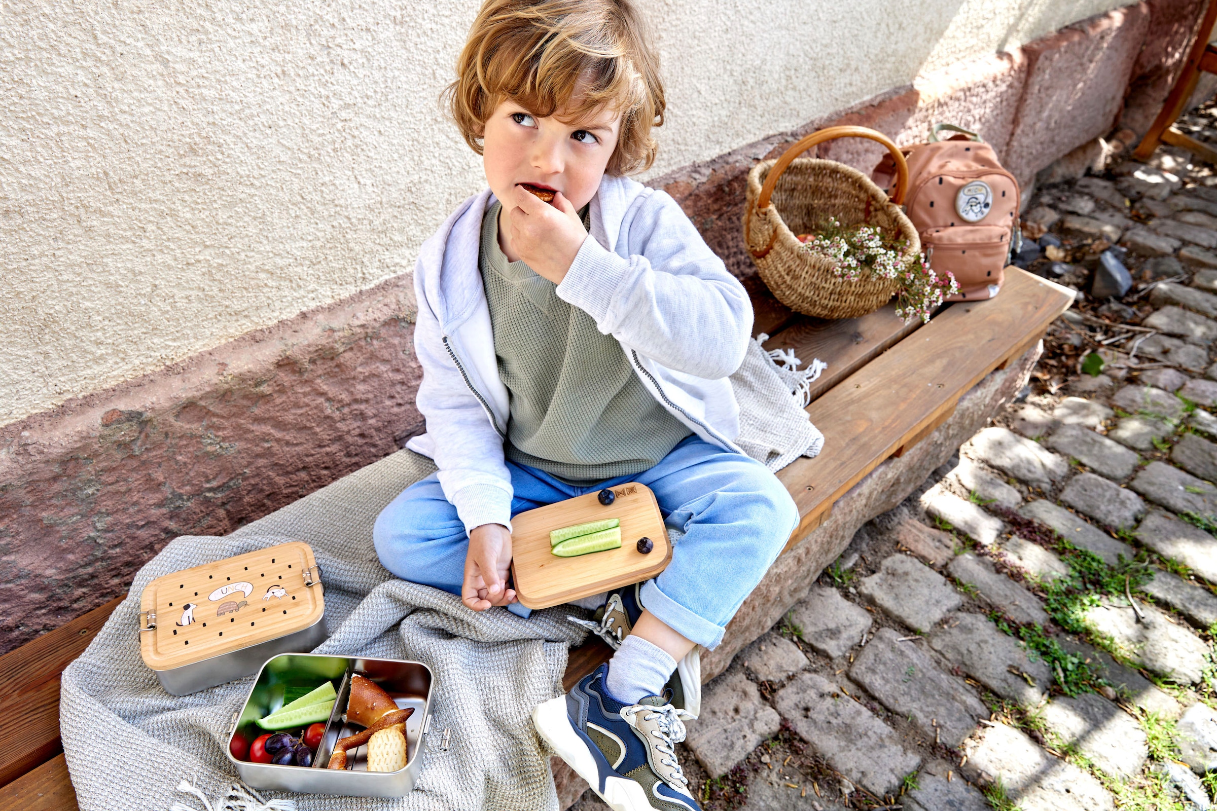LÄSSIG Lunchbox »Bamboo Happy Prints«, (1 tlg.), mit Holzdeckel