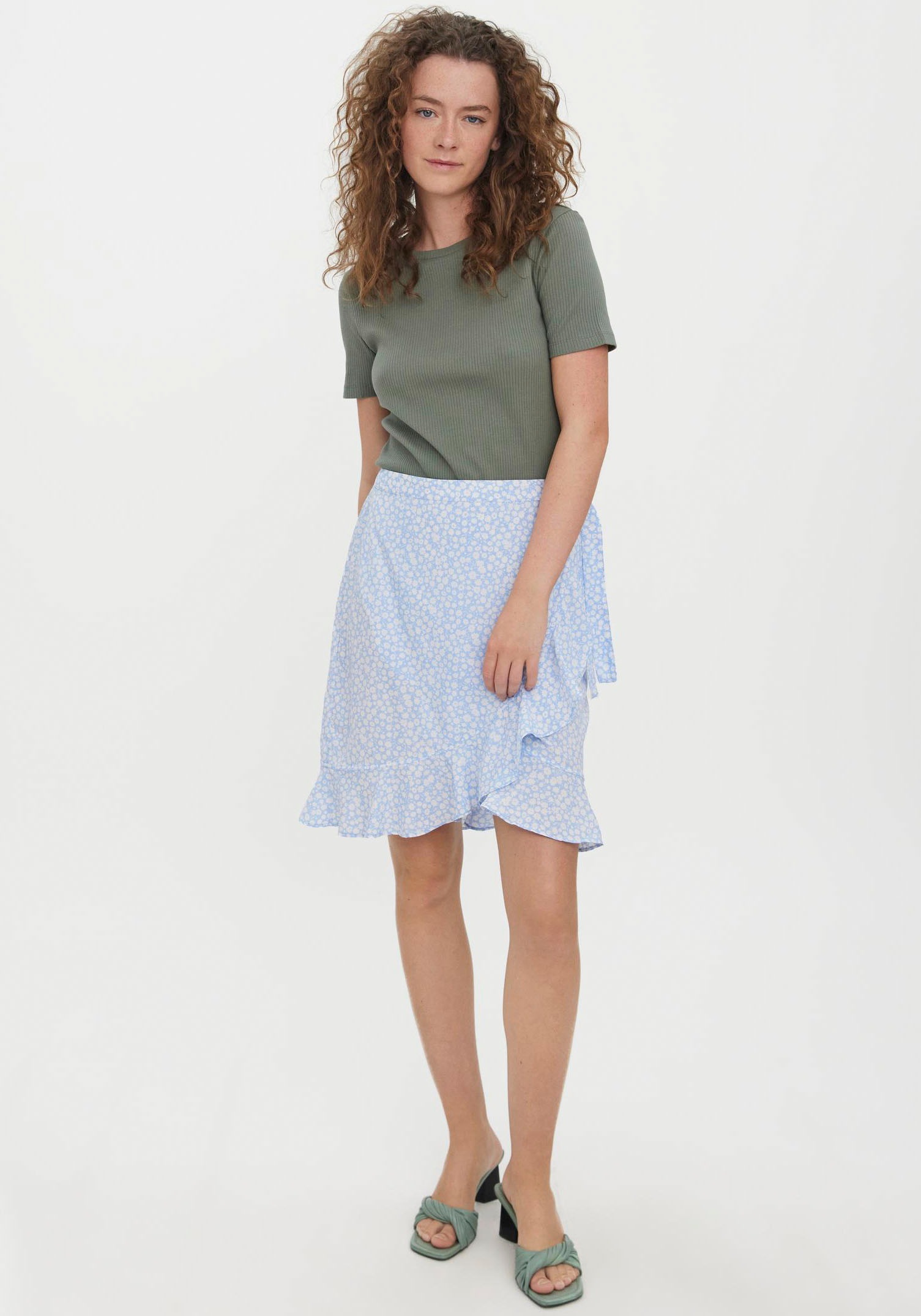 4. Bild von Vero Moda Wickelrock »VMHENNA WRAP SHORT SKIRT«