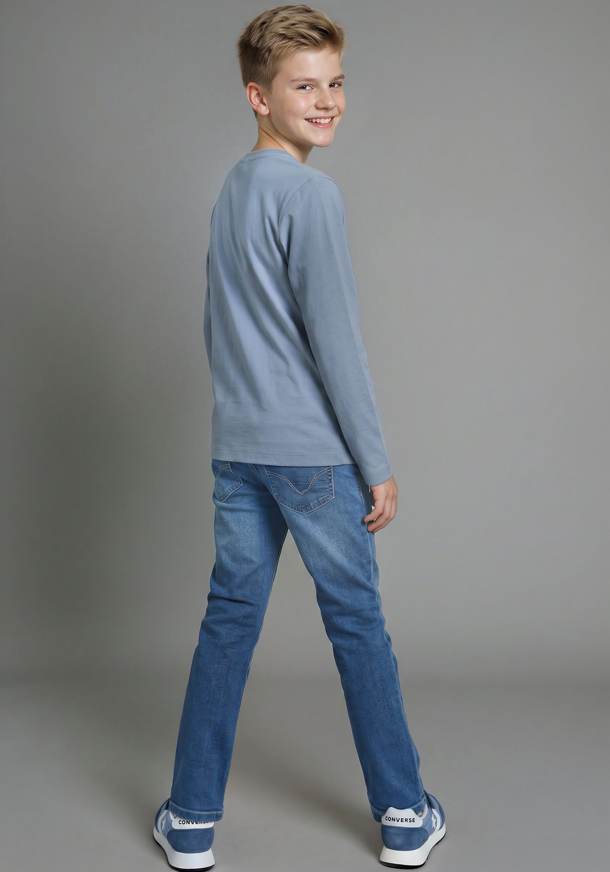 KIDSWORLD Langarmshirt »Shirt mit Panda-Print« langärmlig, Basic-Passform, modischer Stil