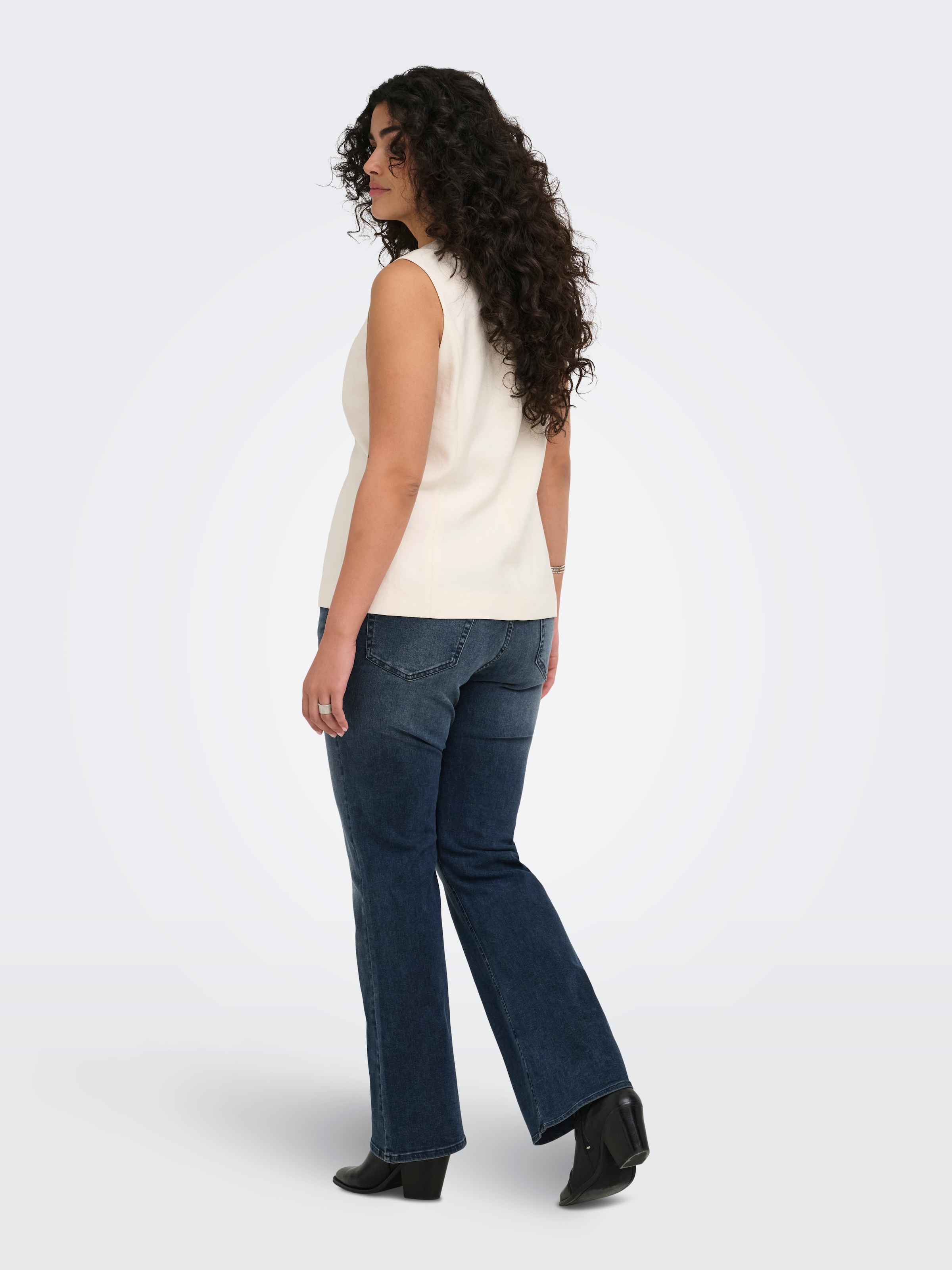 ONLY CARMAKOMA Bootcut-Jeans »CARWILLY HW FLARED DNM REA409 NOOS« Baumwollmischung, bootcut fit, High Waist