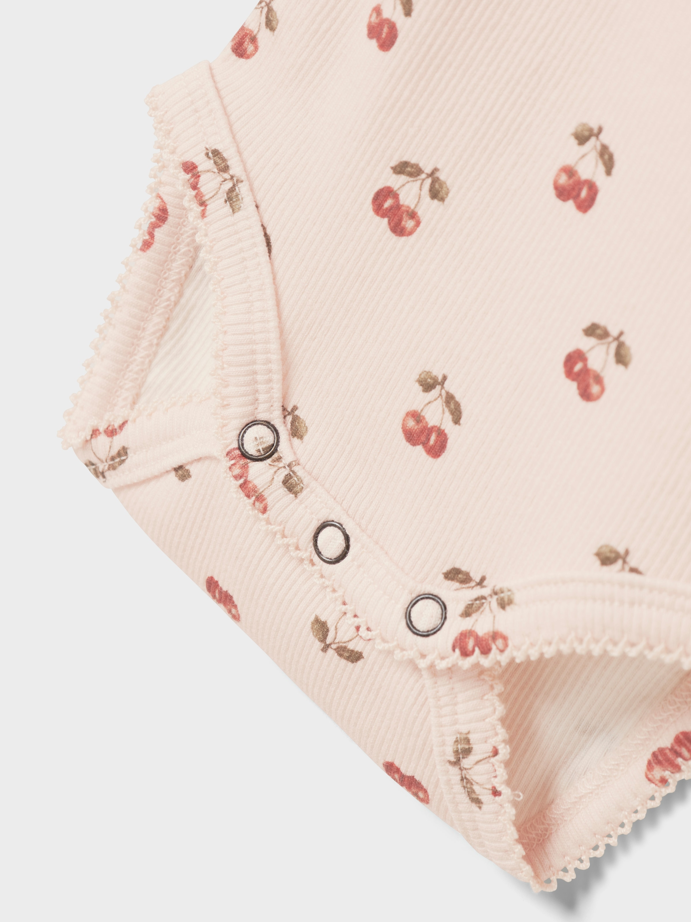 Lil' Atelier Langarmbody »NBFLAVO EVE LS SLIM BODY LIL NOOS« weiche Jersey Rippqualität