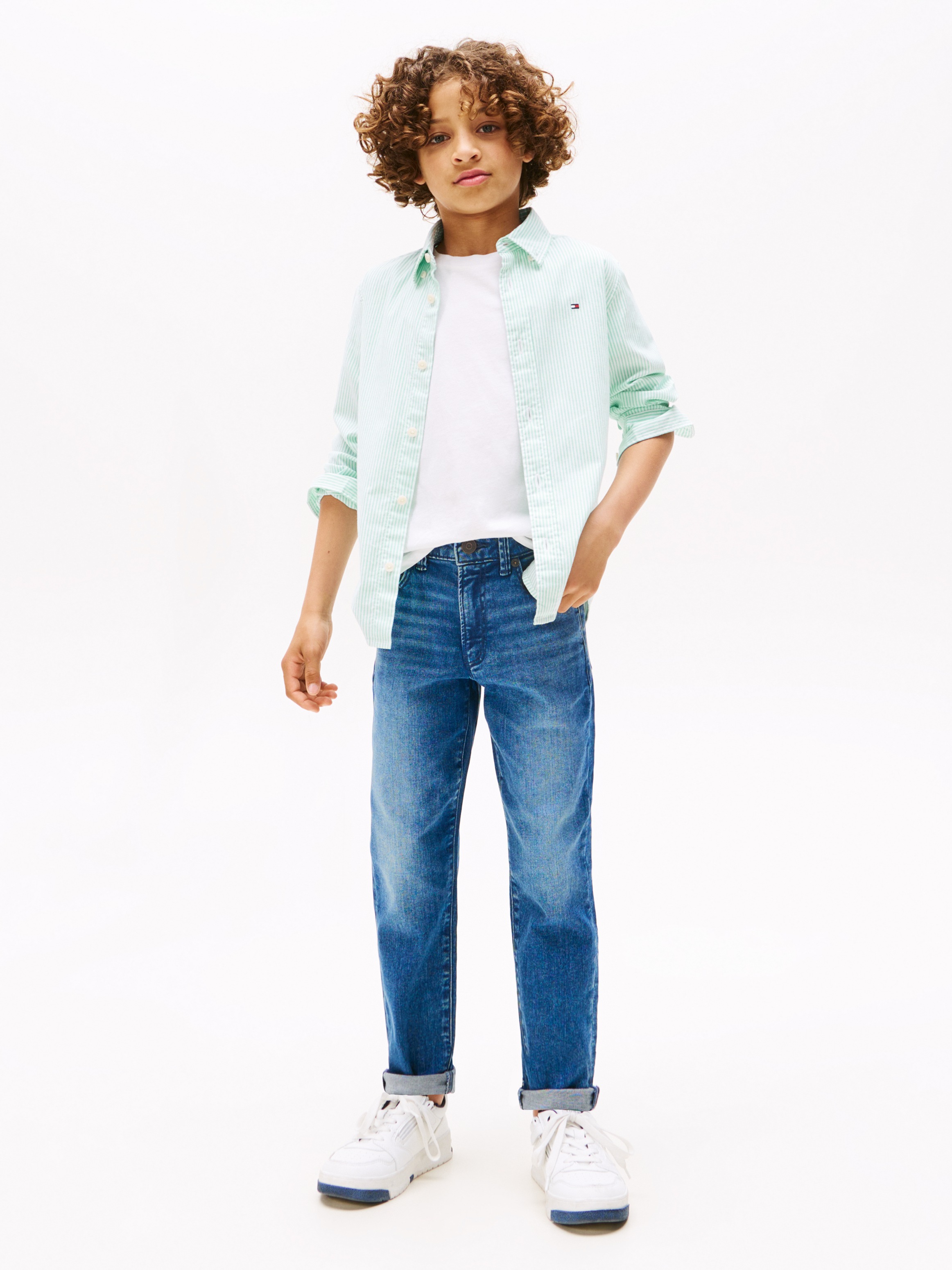 Tommy Hilfiger Straight-Jeans »MODERN STRAIGHT«, für Kinder bis 16 Jahre, in heller Waschung
