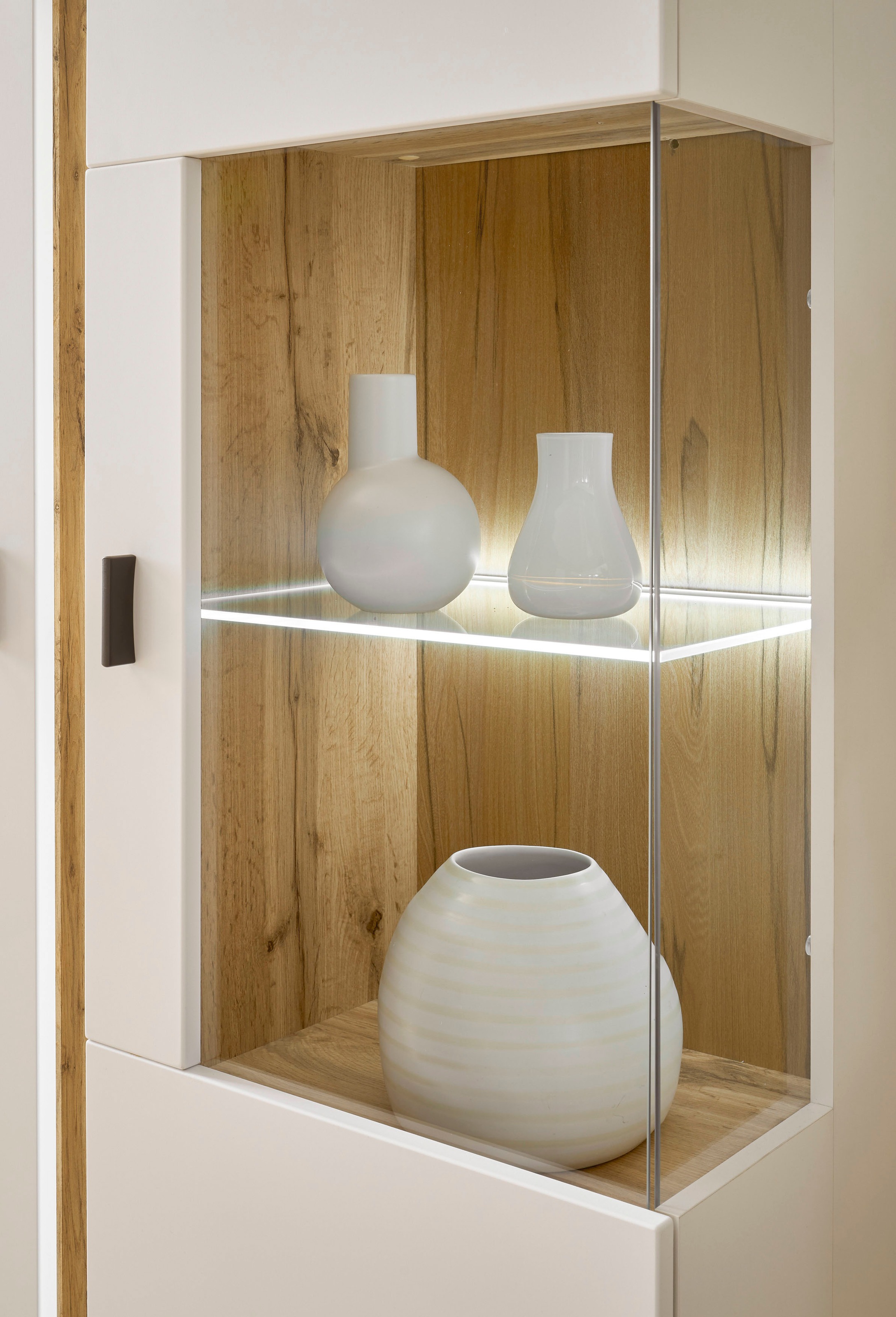 INOSIGN Wohnwand »LONG ISLAND«, (Set, 3 St.), in moderner Trendfarbe,inklusive senkrechter Beleuchtung,Breite 290 cm