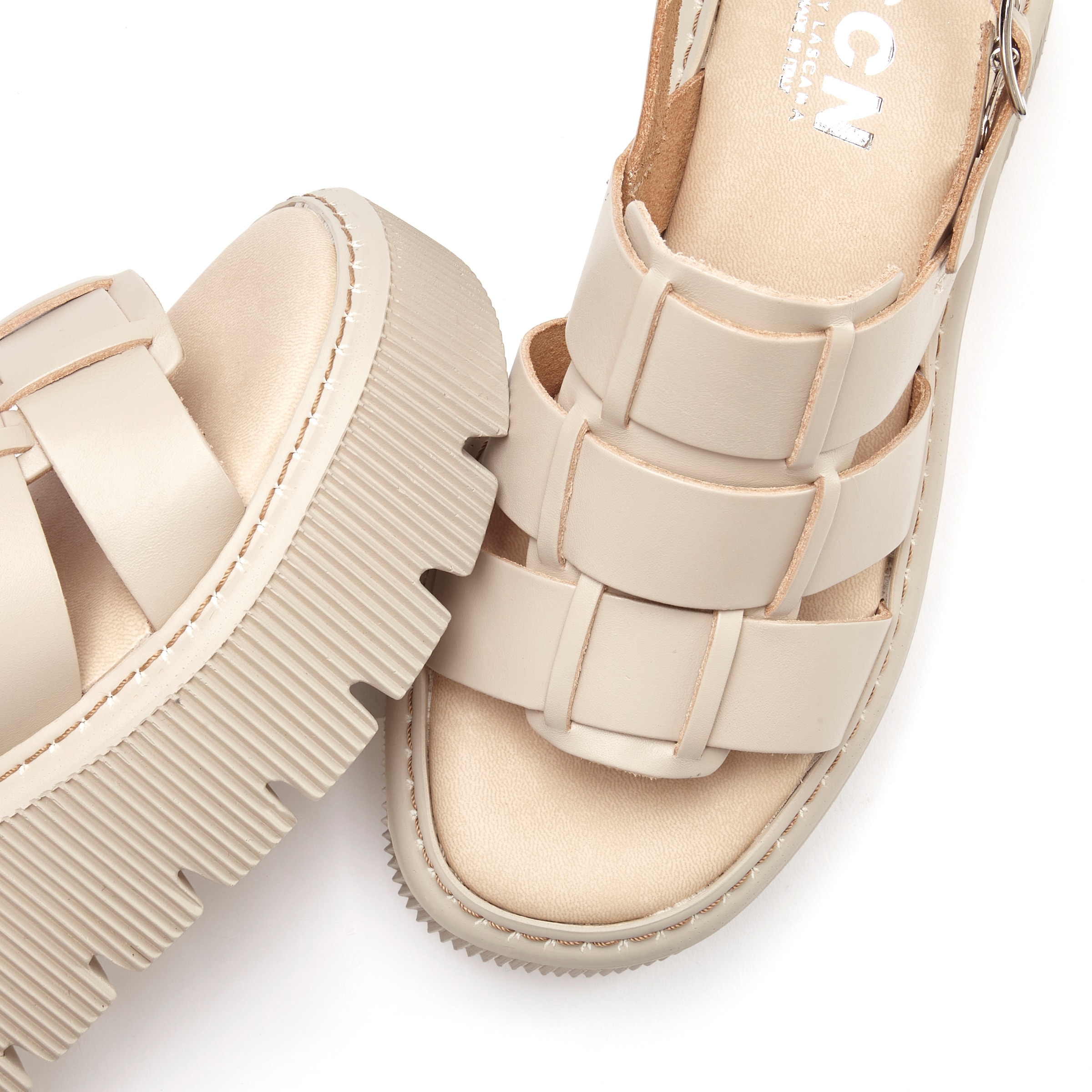 LSCN by LASCANA Sandalette »Sommerschuh«, Sandale, Sommerschuh, Pantolette aus Leder mit Plateau
