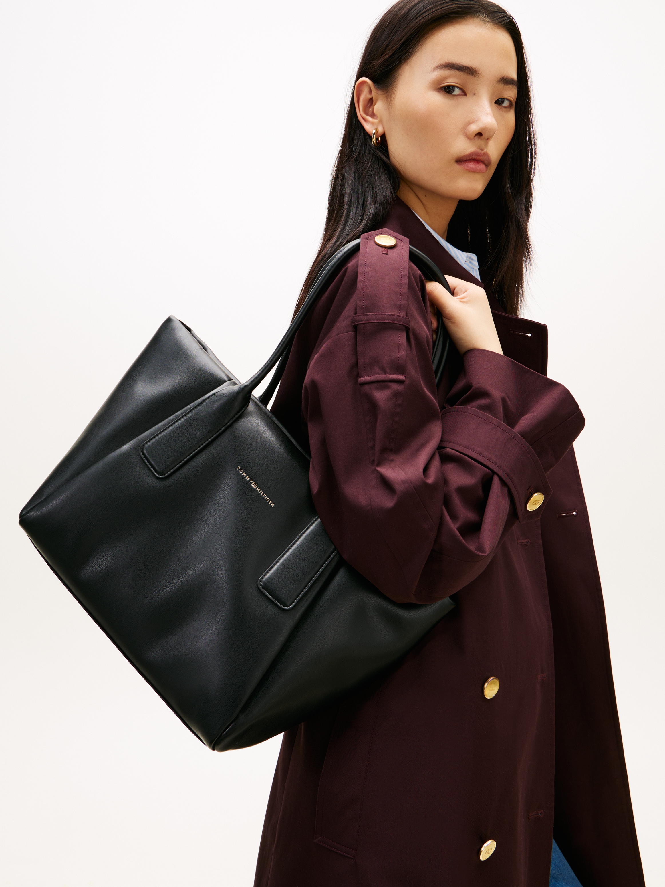 Tommy Hilfiger Tragetasche »TH ESSENTIAL TOTE« Damen Schultertasche, Henkeltasche mit goldfarbener Logoprägung