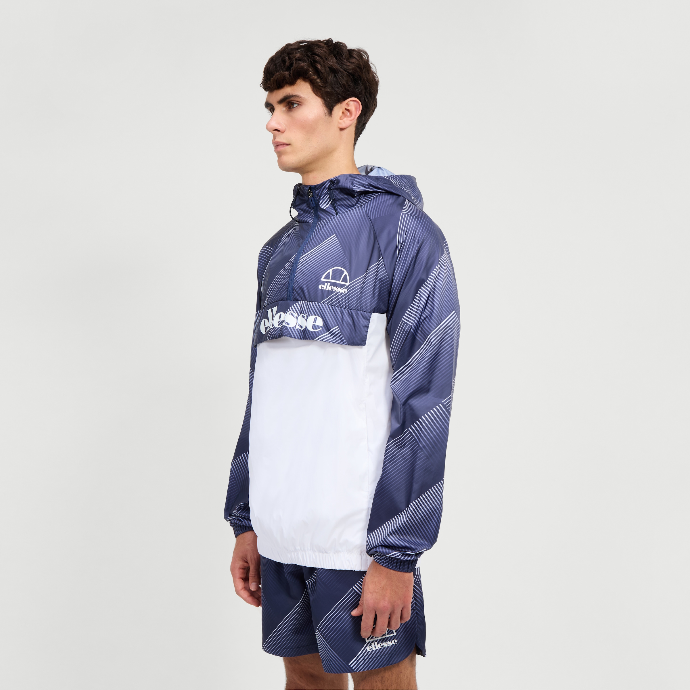 Ellesse Windbreaker »FIORISA WINDRUNNER« leichte Jacke, aus Nylon, maschinenwaschbar