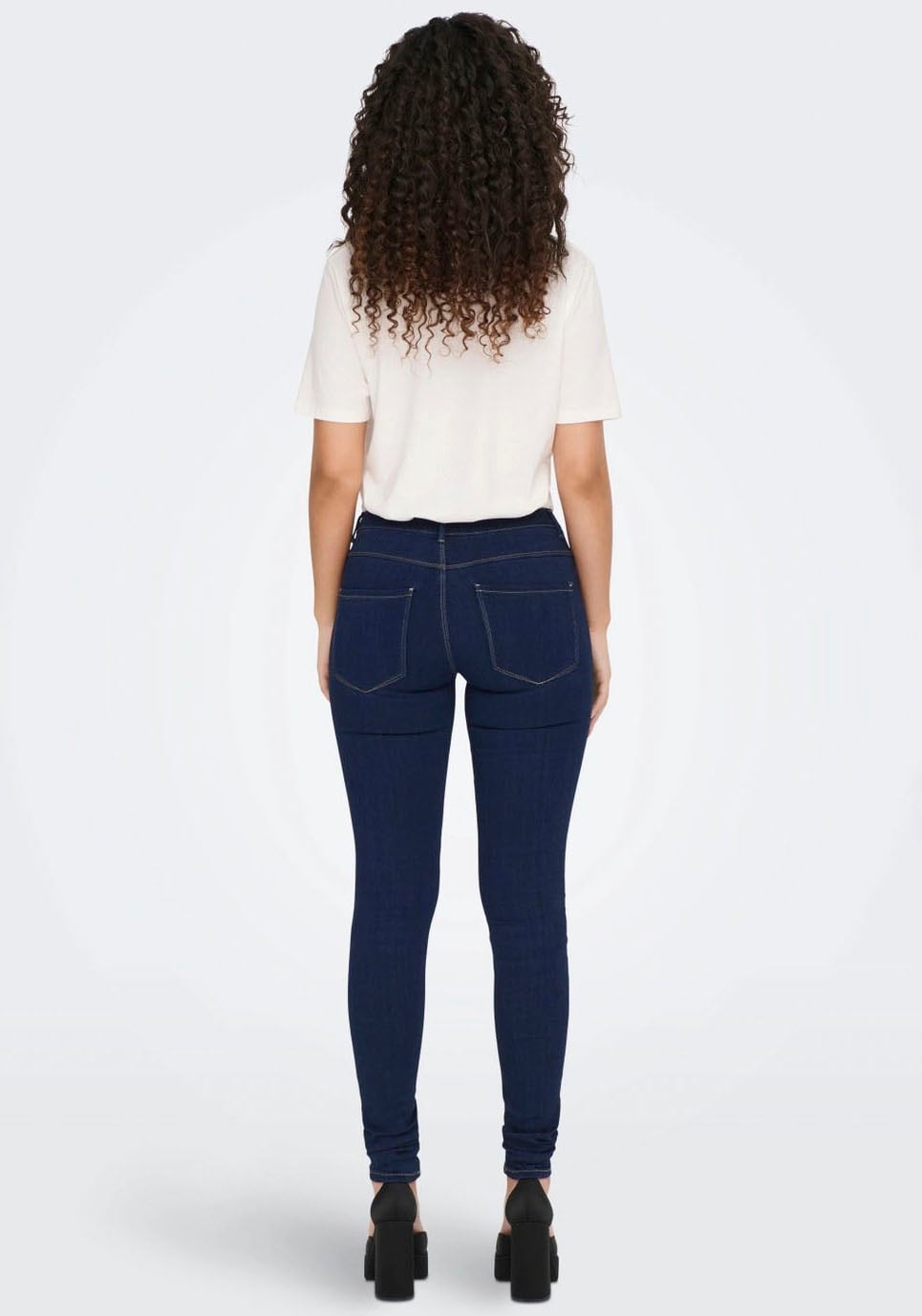 ONLY Skinny-fit-Jeans »ONLRAIN LIFE REG SKINNY DNM«, mit Gürtelschlaufen