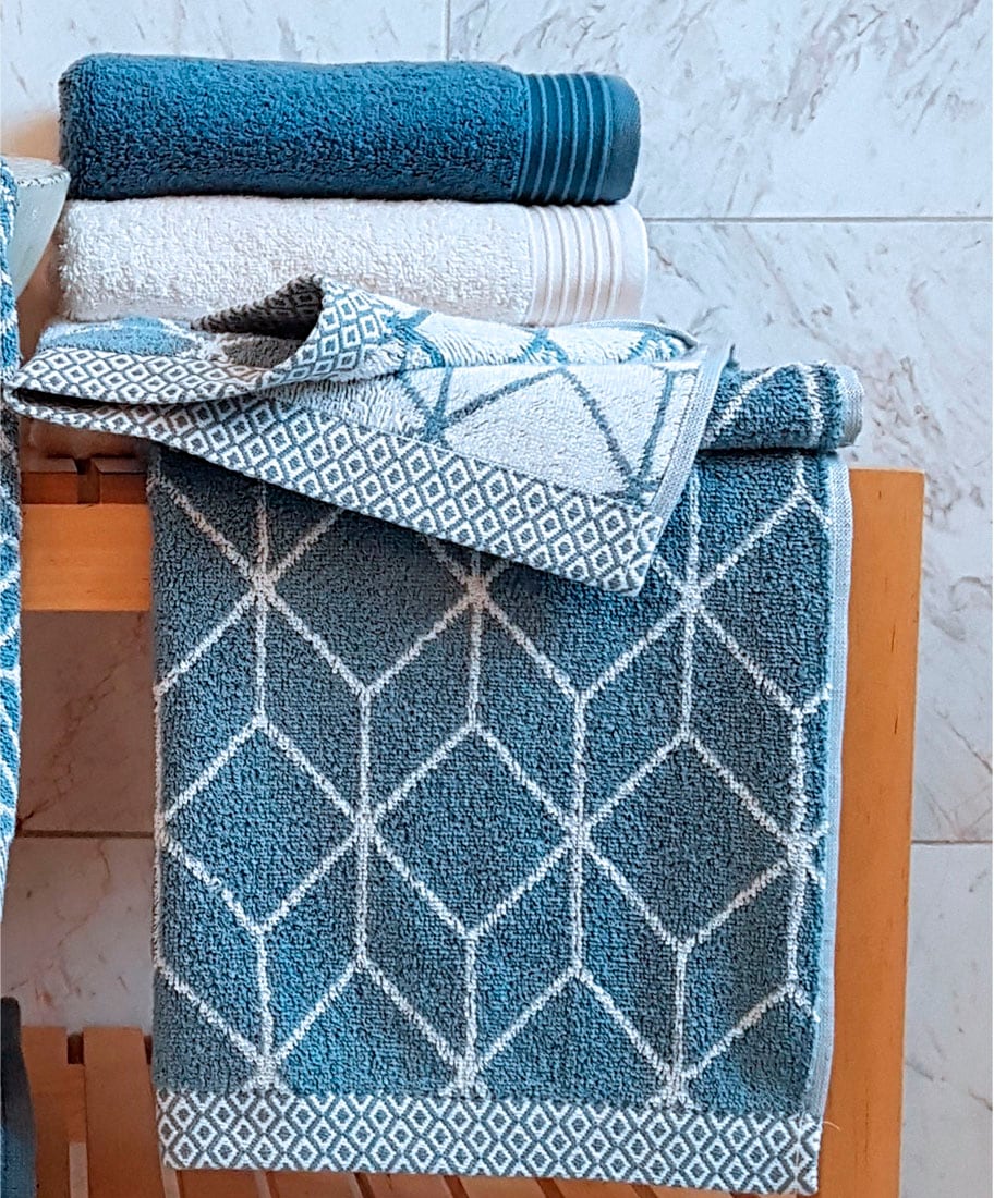 framsohn frottier Duschtuch »Design Jacquard Prisma Badetuch« mehrfarbig gewebtem Saum, hergestellt in Österreich