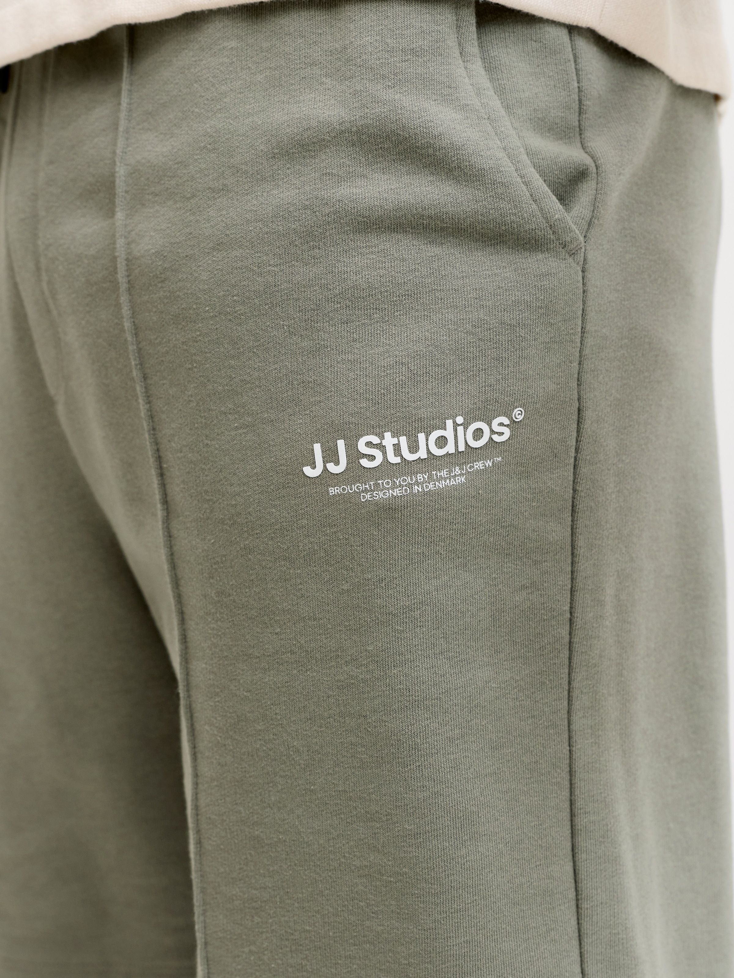 Jack & Jones Sweatshorts »JPSTKANE SOHO SWEAT SHORTS MID SN«  Baumwollmischung, loose fit