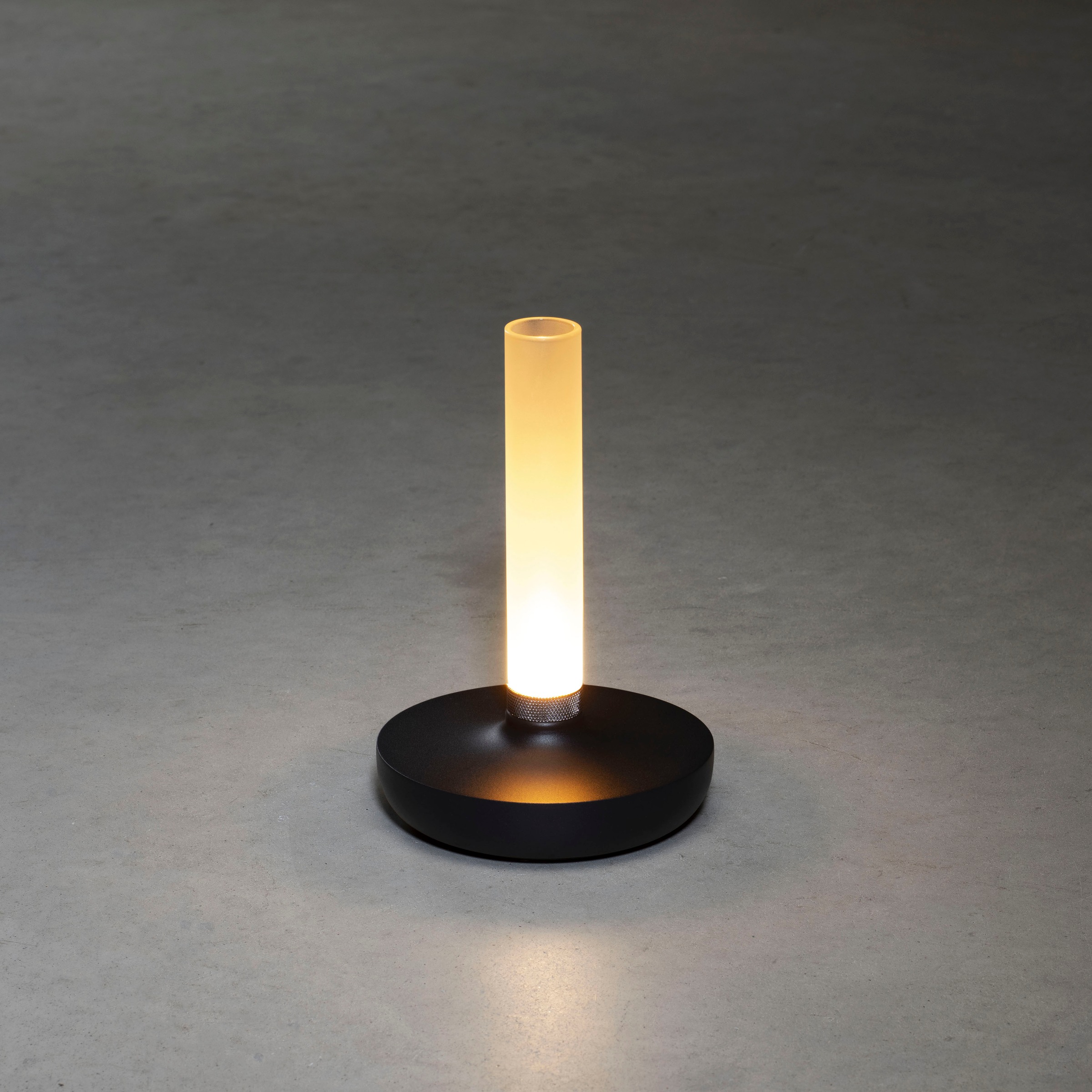 KONSTSMIDE LED Tischleuchte »Biarritz«, Leuchtmittel LED-Modul | LED fest integriert, Biarritz USB-Tischleuchte, 1800/2700/4000K, dimmbar