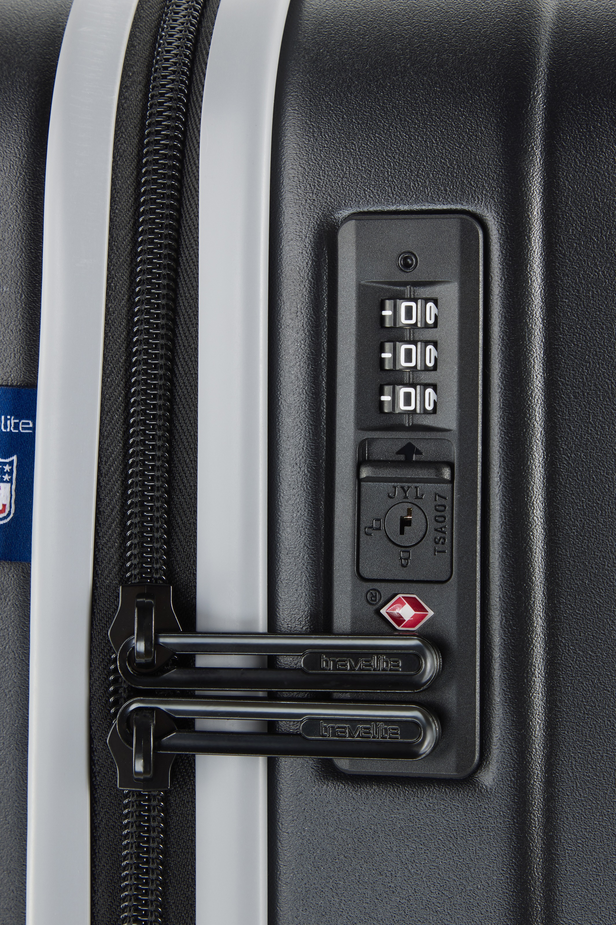 travelite Trolley »travelite x NFL Koffer Hartschale« 103 l 4 Rollen mit TSA-Schloss und 4 Doppelrollen – offizielles NFL-Teamdesign