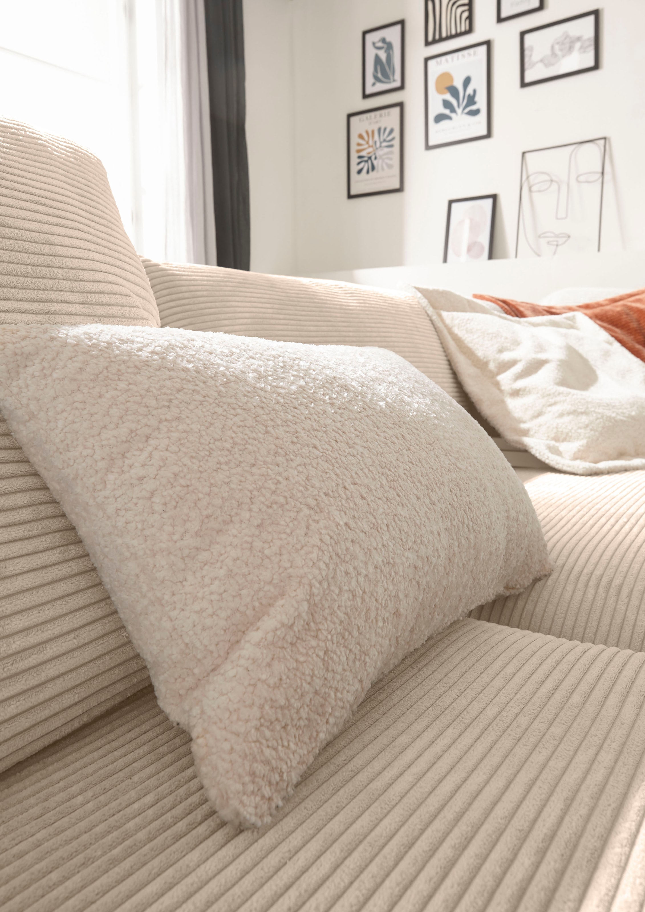 Musterring Wohnlandschaft »Lucia U-Form«, Cord-Bezug, inklusive Kopfstütze, Gesamtbreite 524 cm