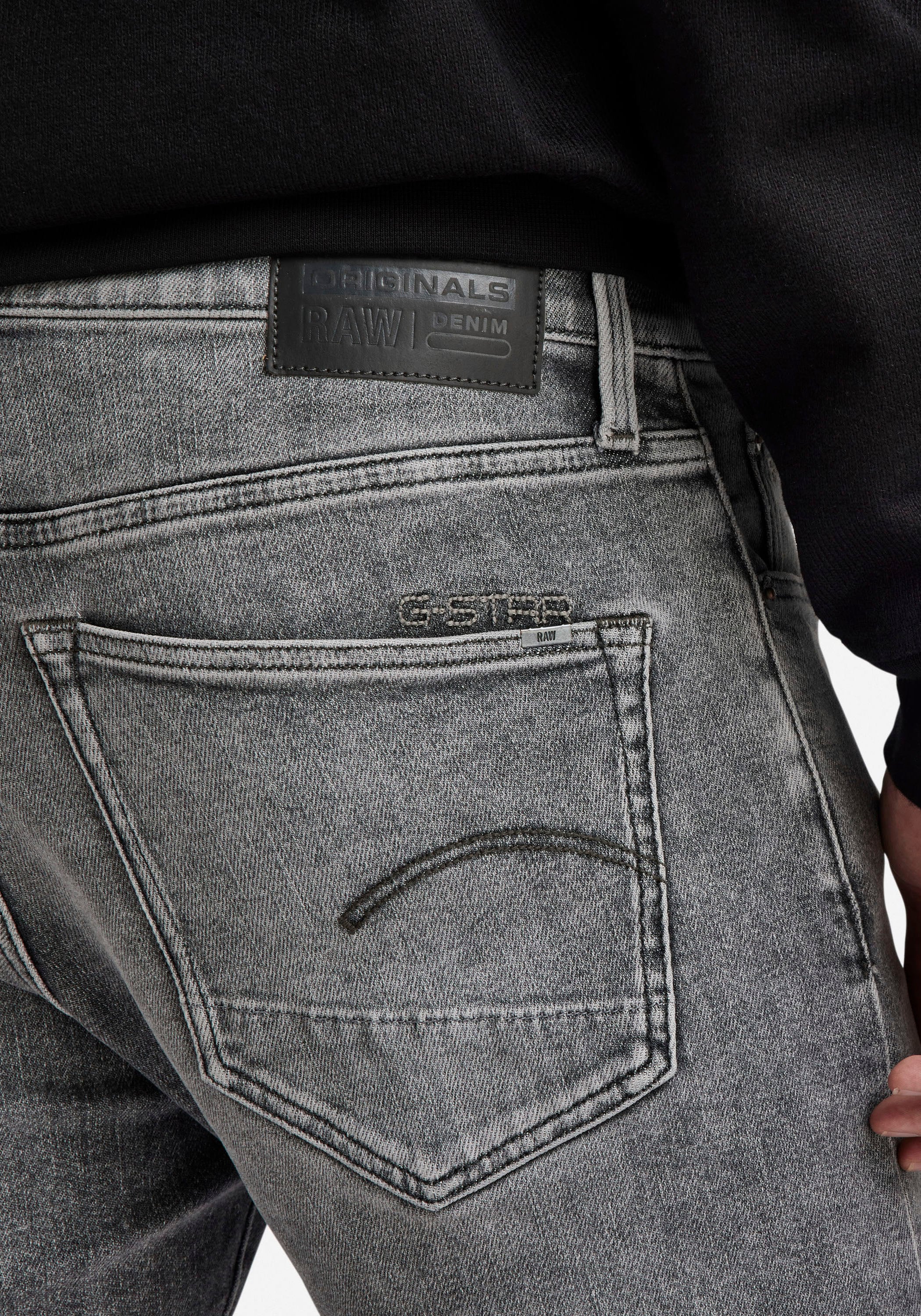 4. Bild von G-STAR Shorts »3301 Slim 1/2«