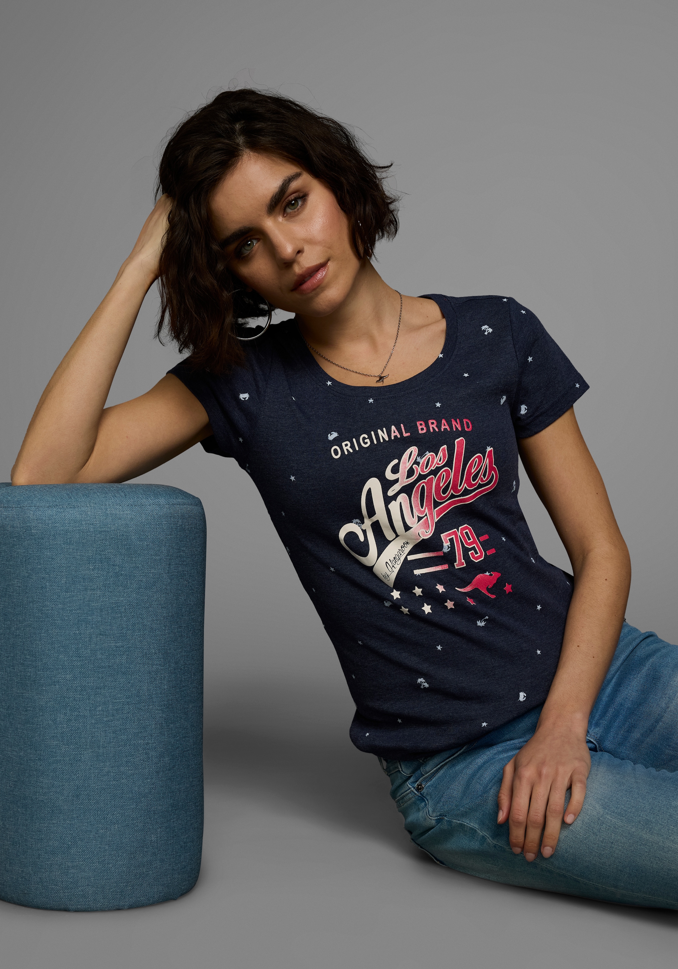 KangaROOS T-Shirt Kurzarm,  figurbetonte Passform,  aus 100% Baumwolle