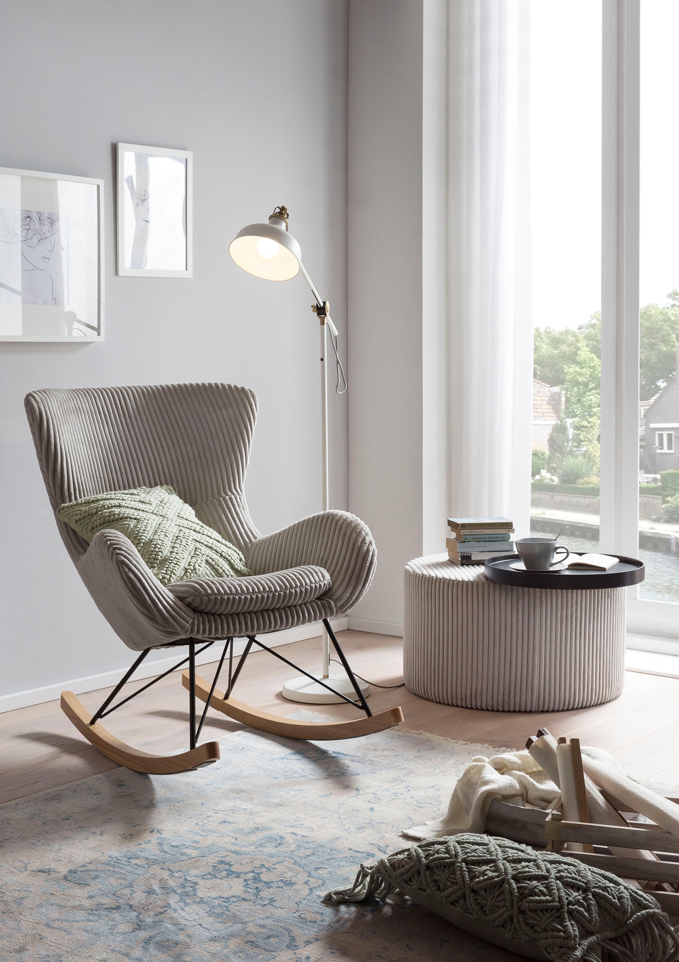 SalesFever Schaukelstuhl »Entspannung pur« () Bezug in moderner Cord-Optik günstig online kaufen