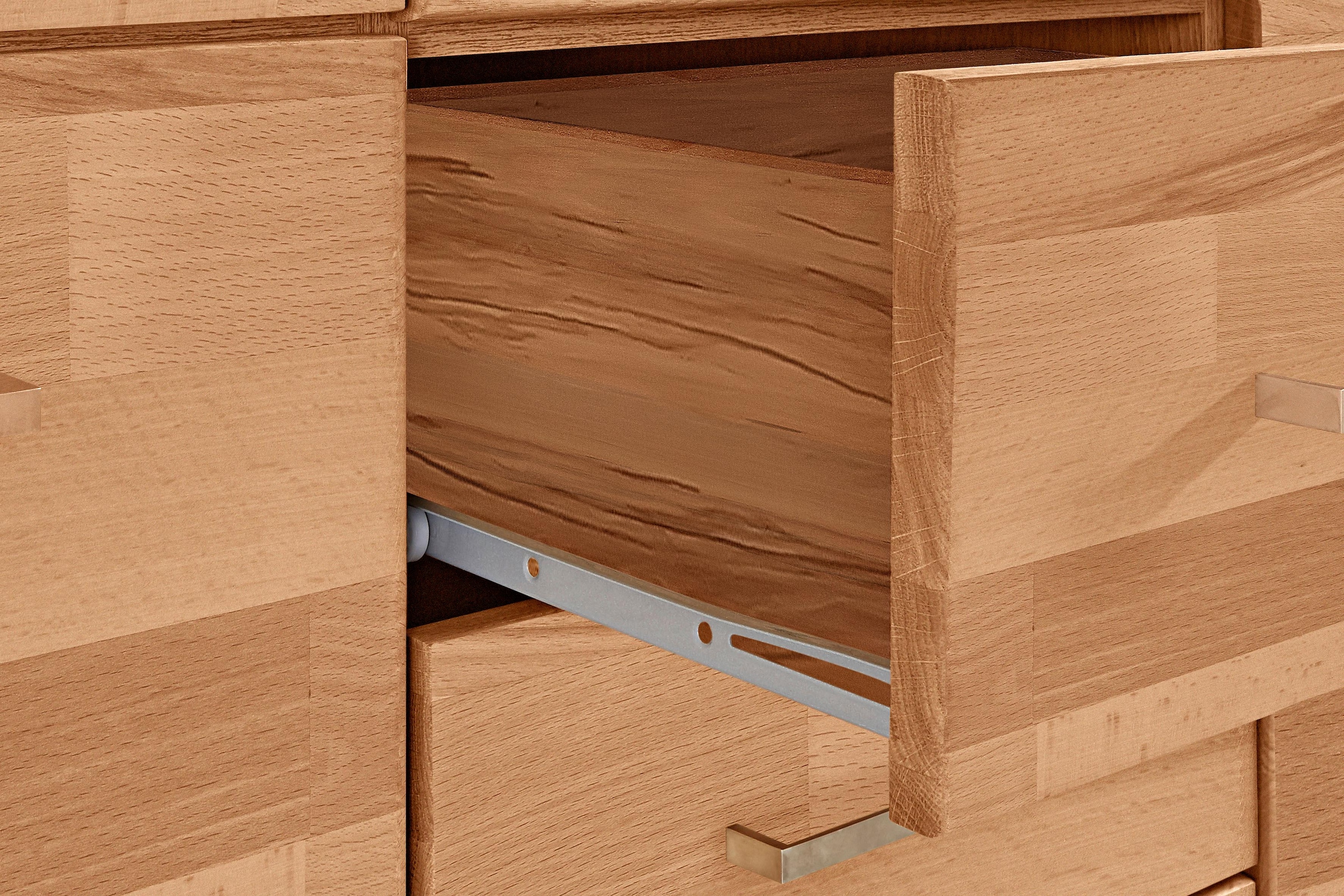 Home affaire Highboard »Ribe,125cm breit,115cm hoch, Fronten Massivholz,5Türen,3 Schubladen«, Holz massiv, Holzwerkstoff, Metall Griffe,10Fächer, Böden versetzbar