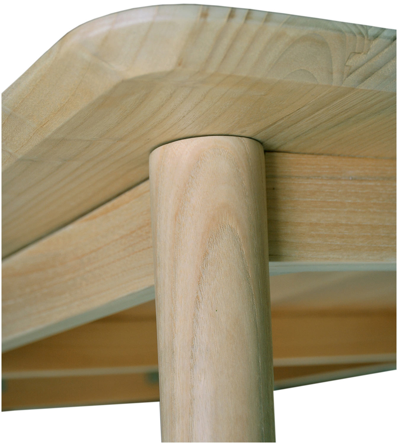 SIT Esstisch, mit sichtbarer Maserung