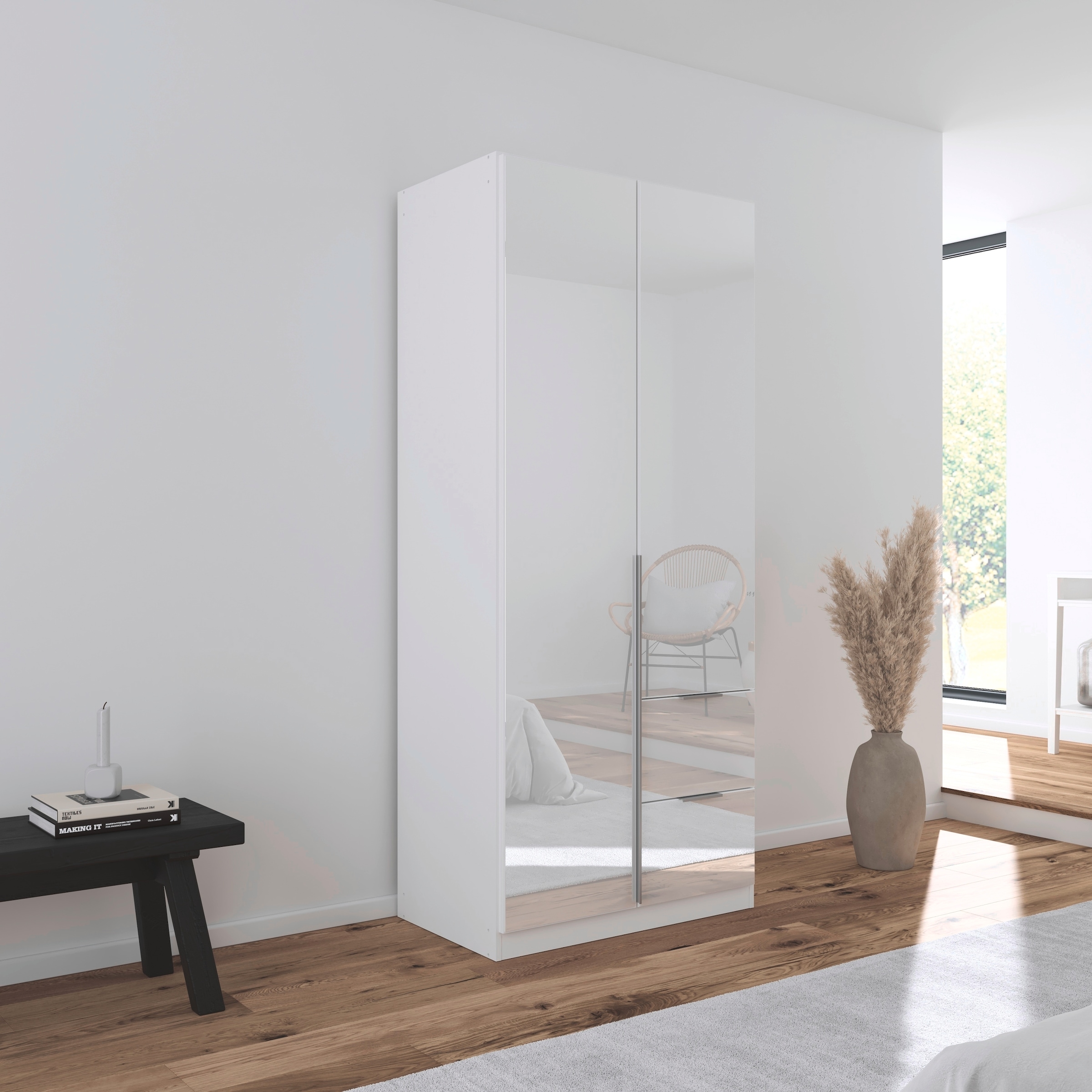 rauch Drehtürenschrank »Kleiderschrank Kleiderschränke Schrank Garderobe AGORDO mit Glasfront«, (in zwei Griff-Farben mit Glasfront), mit Außenschubkästen, in 6 Breiten und 2 Höhen MADE IN GERMANY