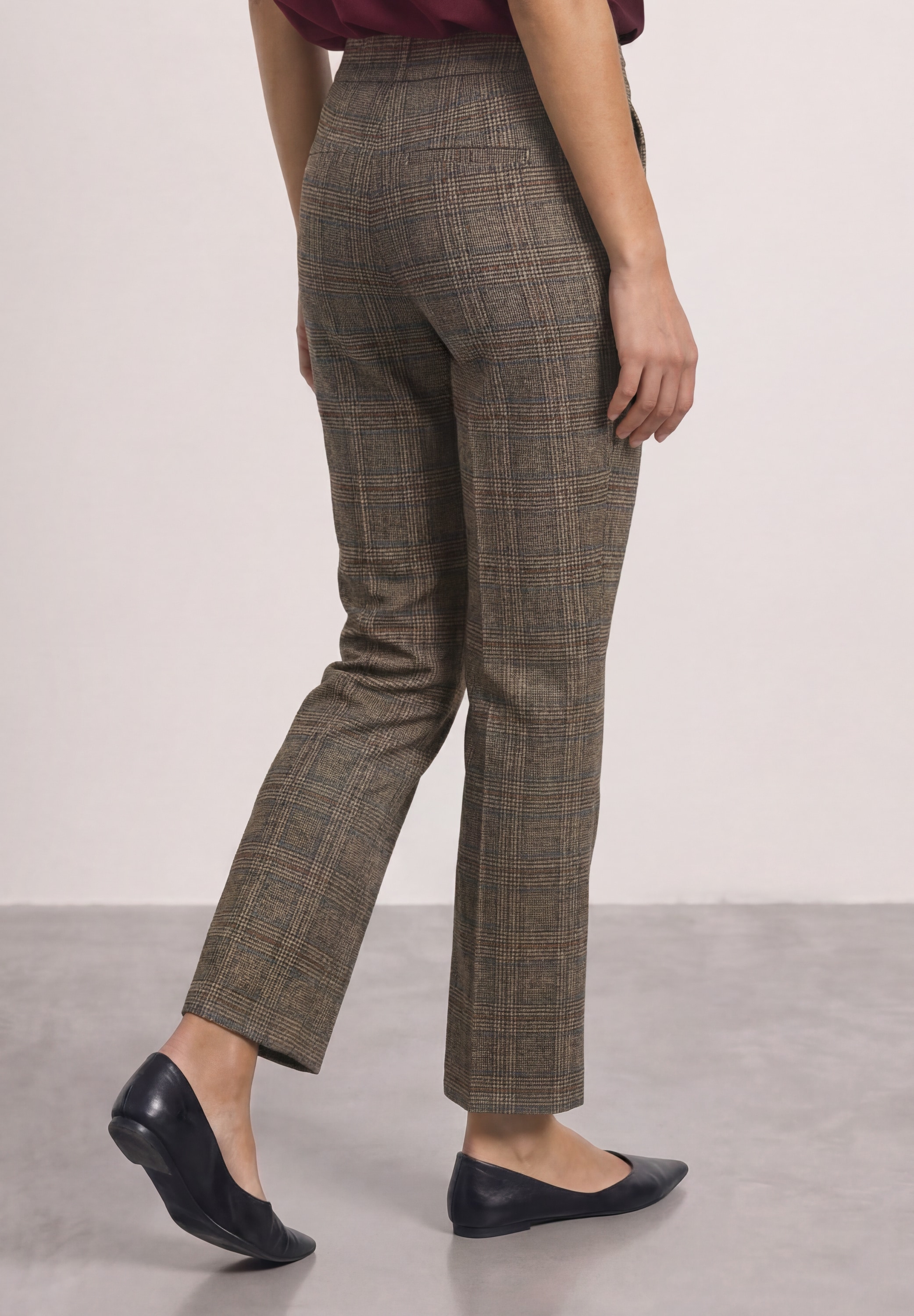 STREET ONE Stoffhose »Style Bonny«  mit Karomuster / Elastischer Gummizug mit Kordel
