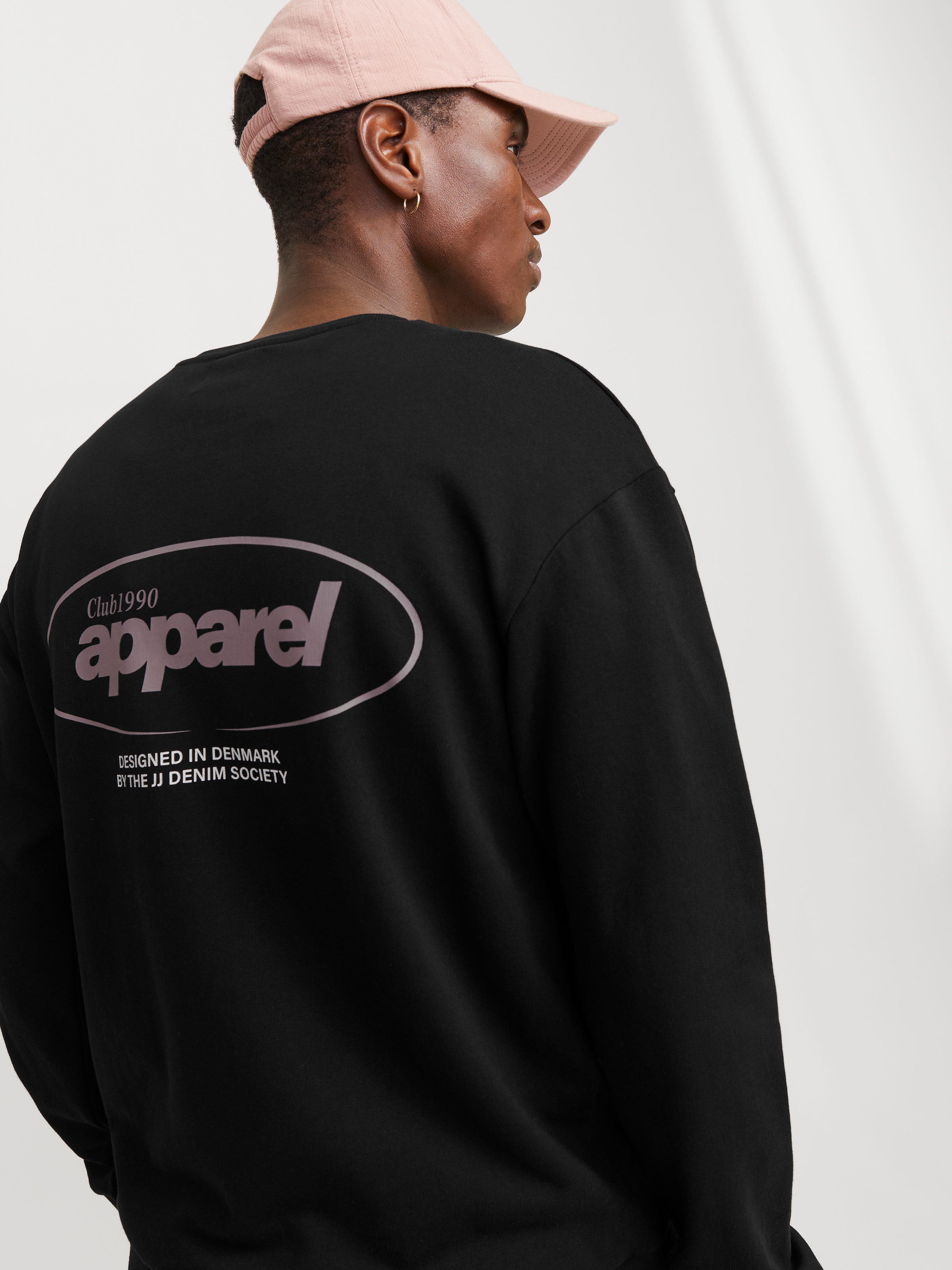 Jack & Jones Sweatshirt »JJEBRADLEY GRAPHIC SWEAT CREW NOOS«, mit Front und Back Print