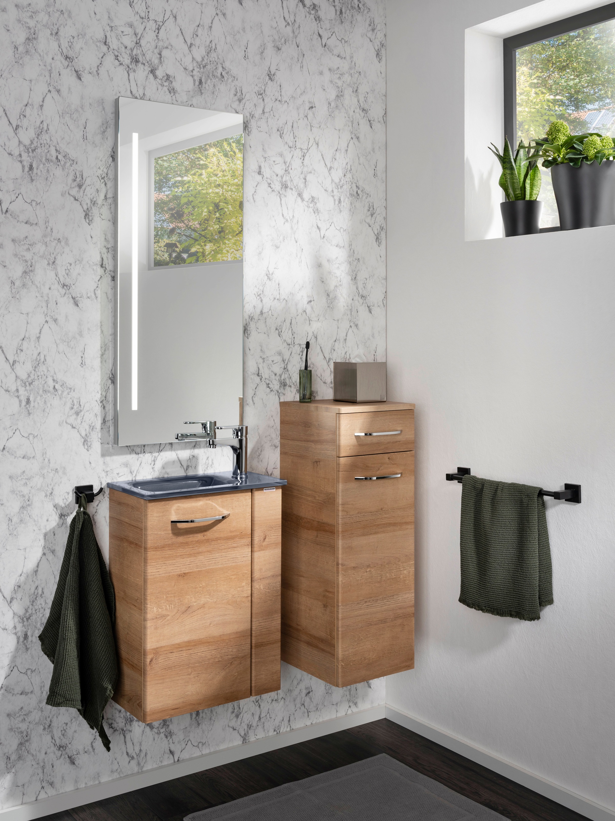 FACKELMANN Badspiegel »AL 40«, (1 St.), Spiegel mit LED, Breite 42cm günstig online kaufen