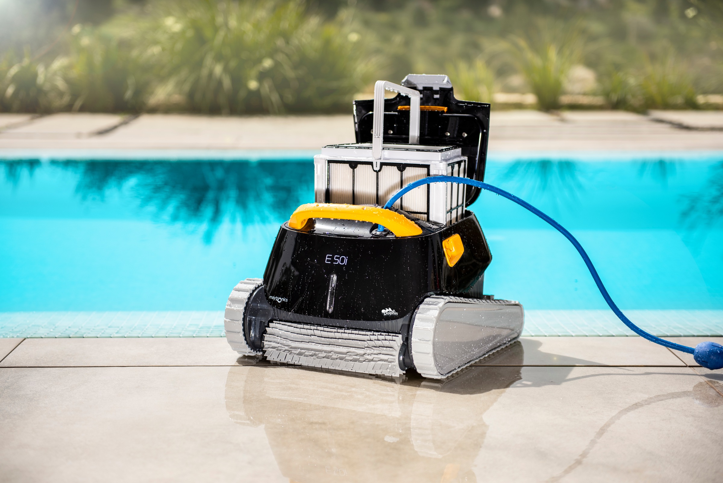 maytronics Poolroboter »Dolphin E50i«, (Set), für Boden-/ Wand-/ Wasserlinienreinigung