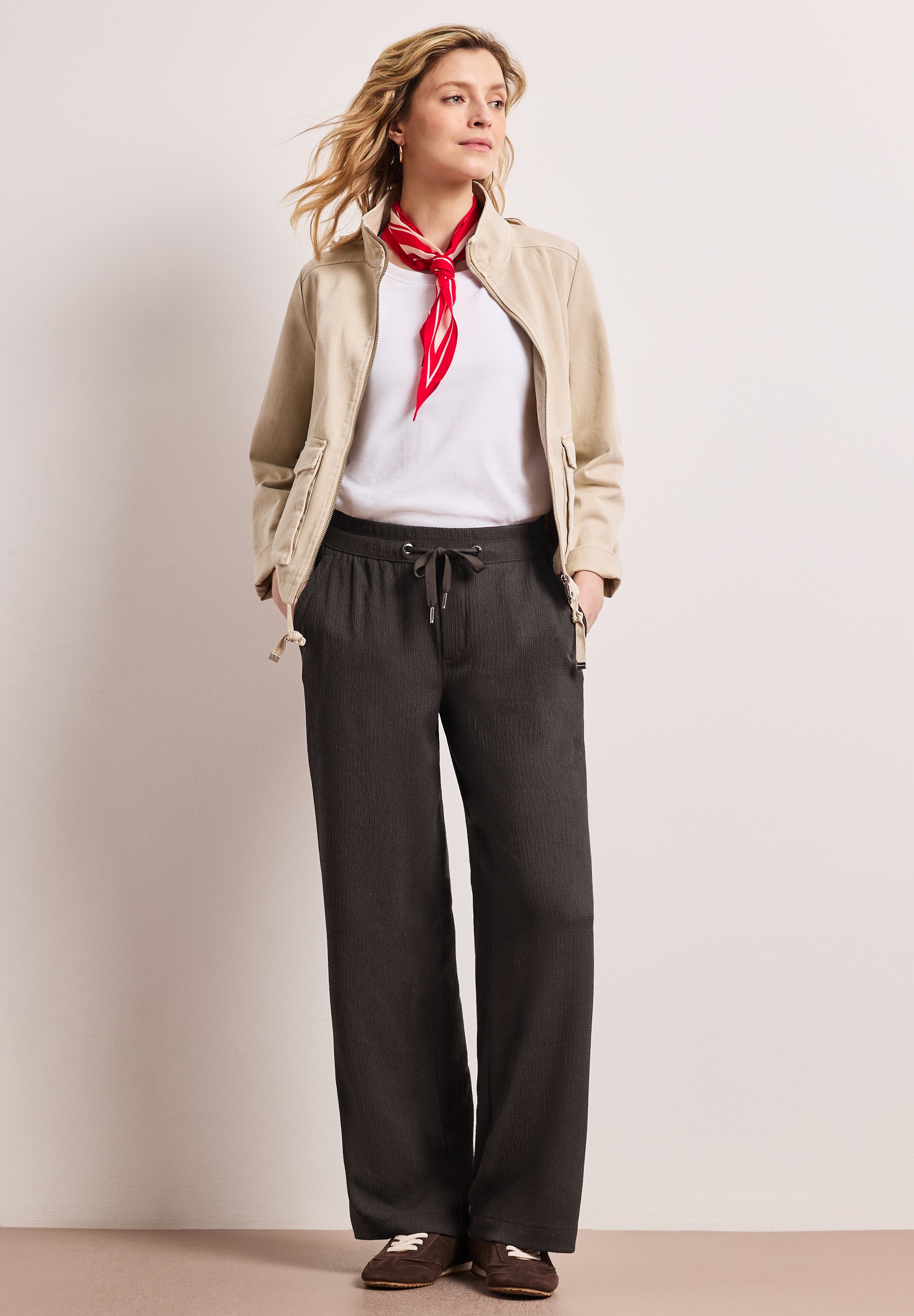 STREET ONE Jogginghose  mit elastischem Bund