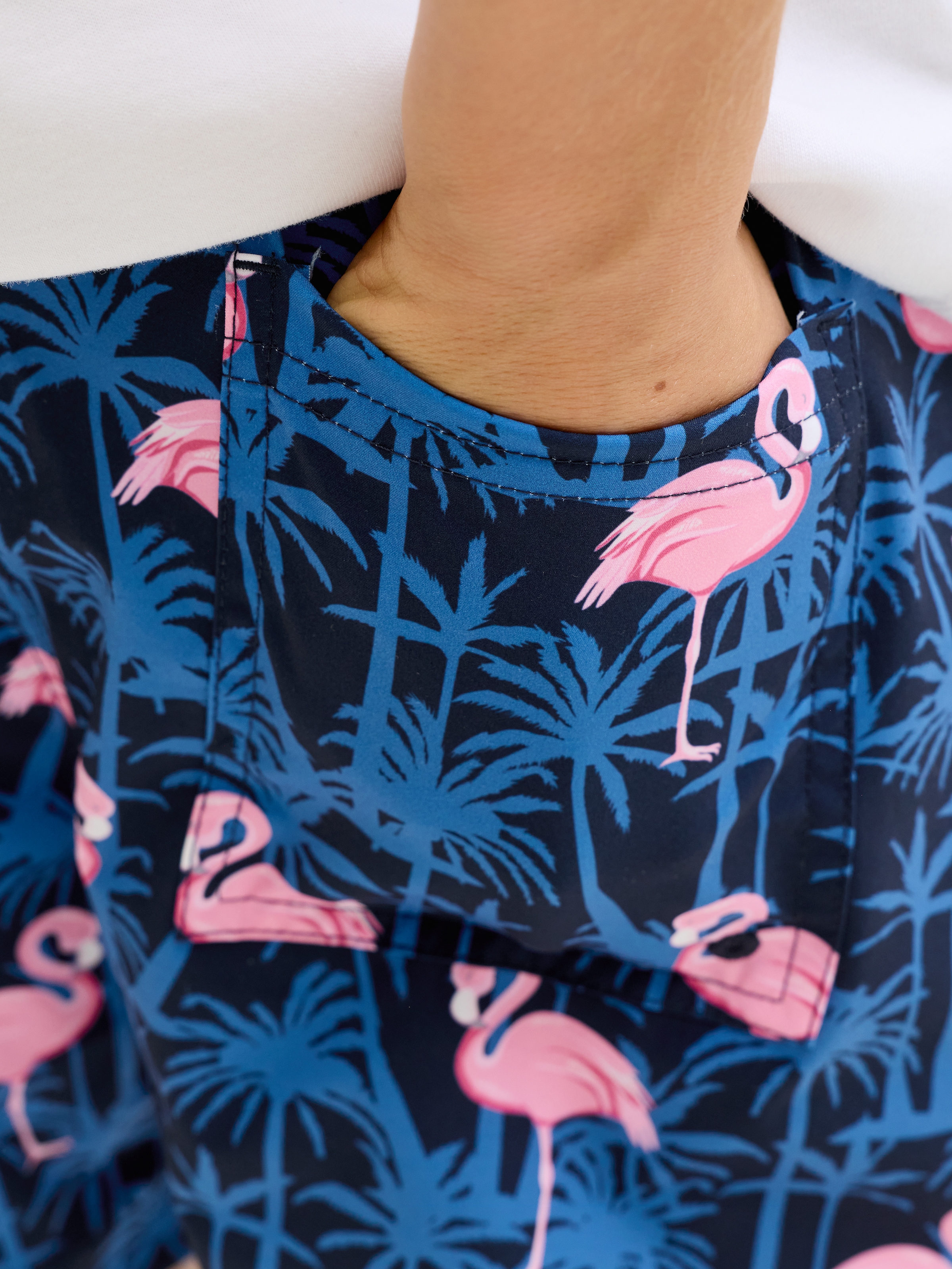 Jack & Jones Junior Badeshorts »JPSTMAUI VIBES NOVELTY AOP SWIM SH JNR«