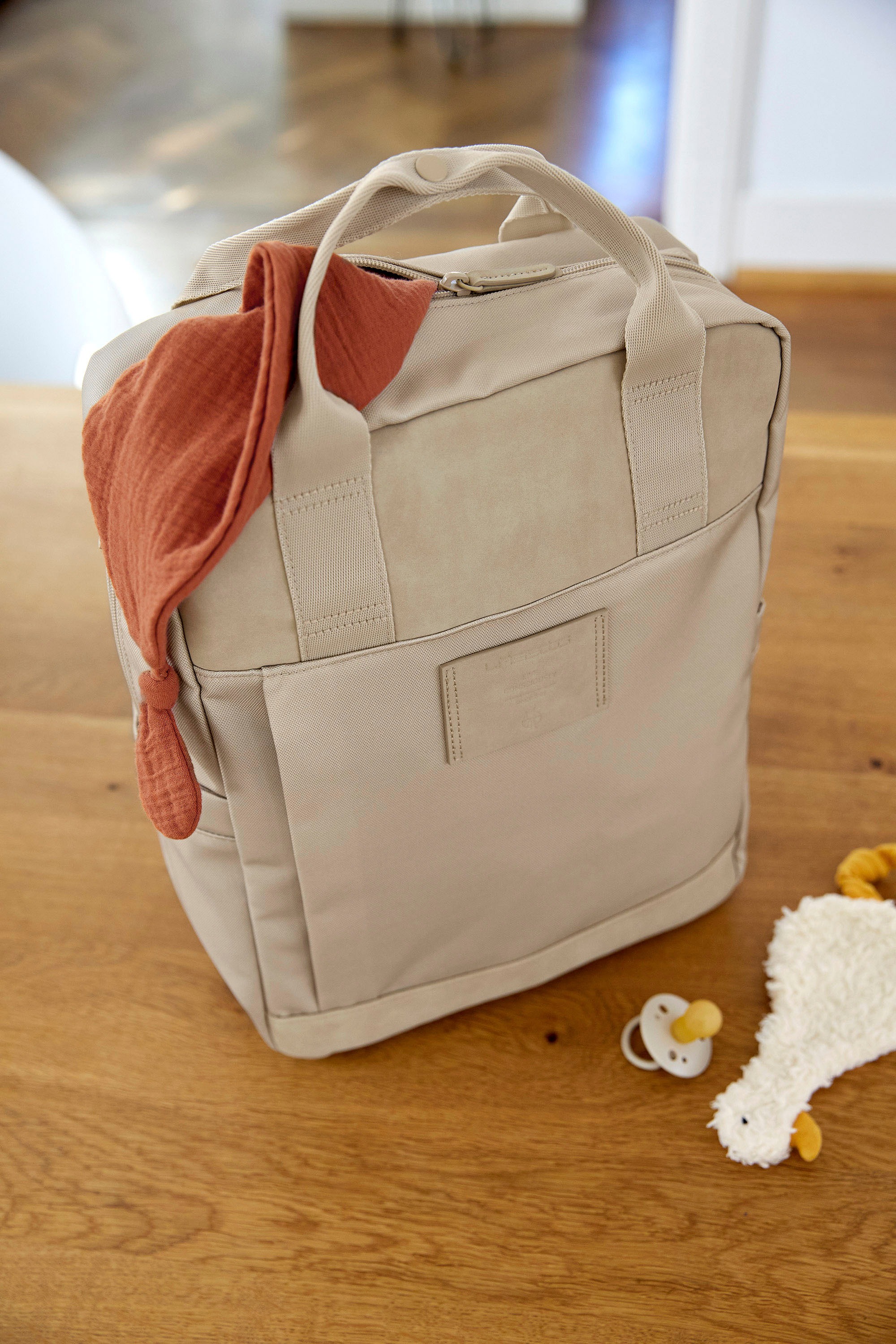LÄSSIG Wickelrucksack »Green Label, Vividal, humus«, zum Teil aus recyceltem Material