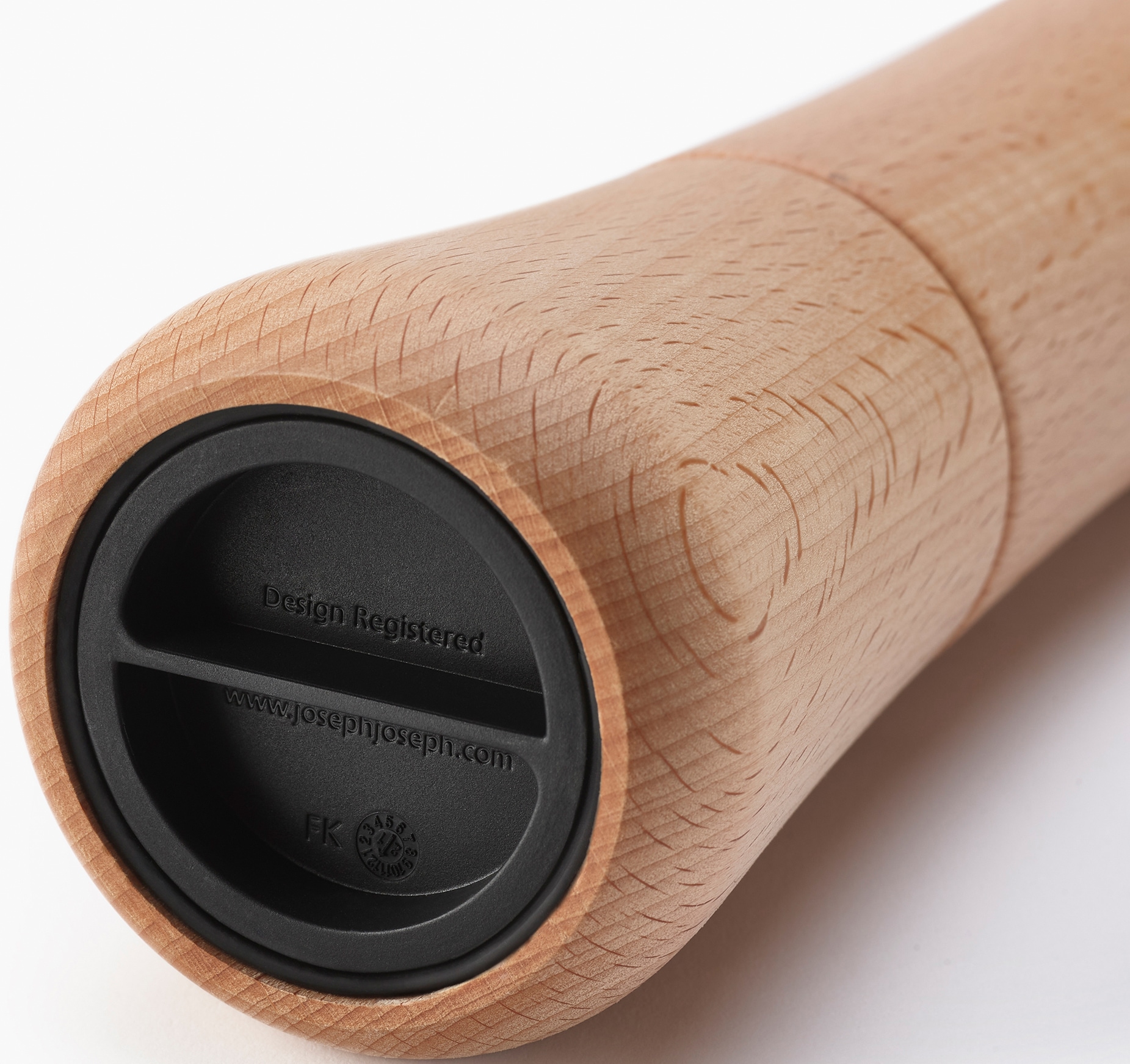 Joseph Joseph Pfeffermühle »Milltop™ Wood«, (1 St.), Keramikmahlwerk, krümelfrei