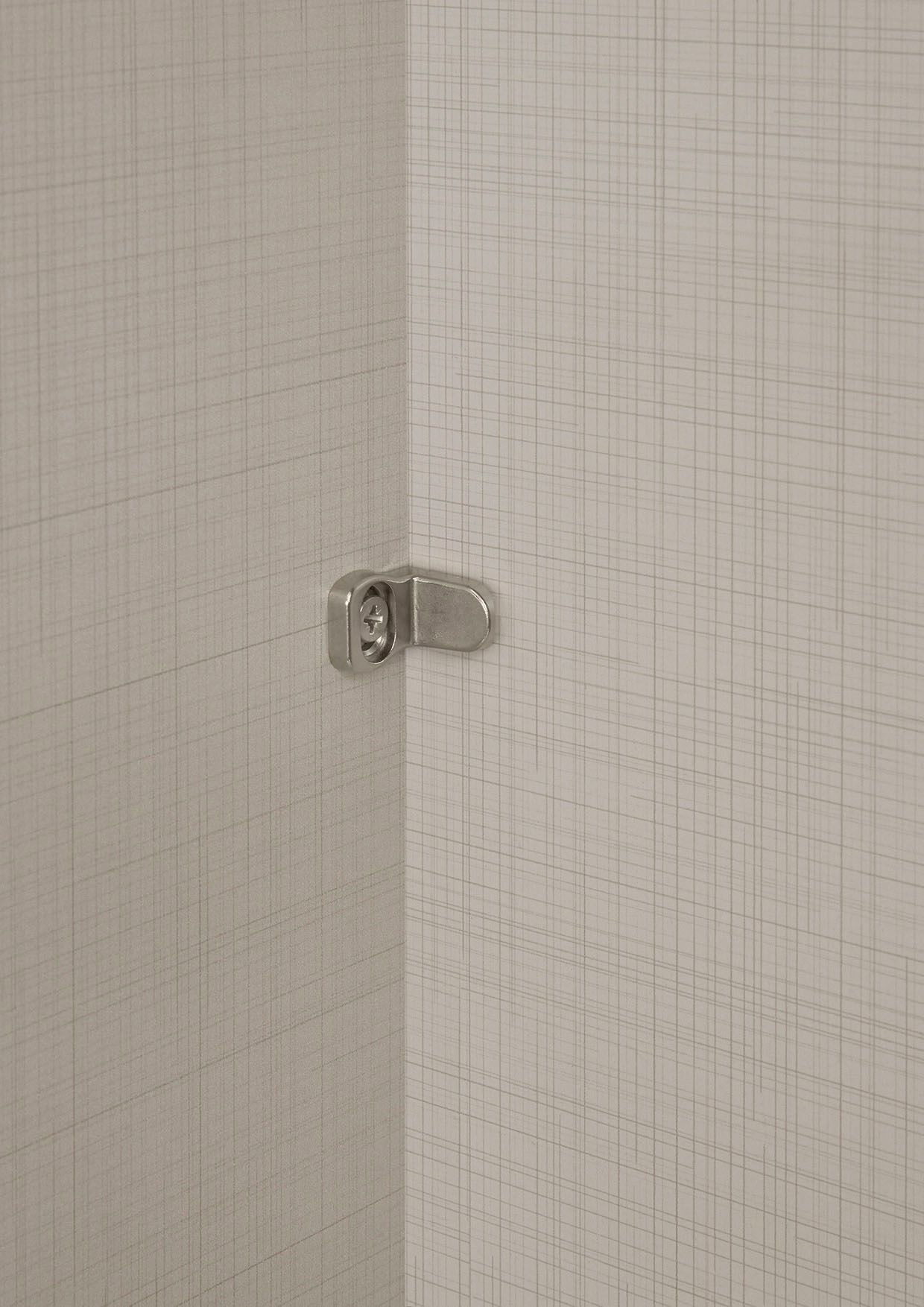 STAUD Schwebetürenschrank »Sinfonie Plus, edles Design in hochwertiger Qualität, Made in Germany« Mittelband in Mattglas und vier verschiedenen Ausstattungsvarianten