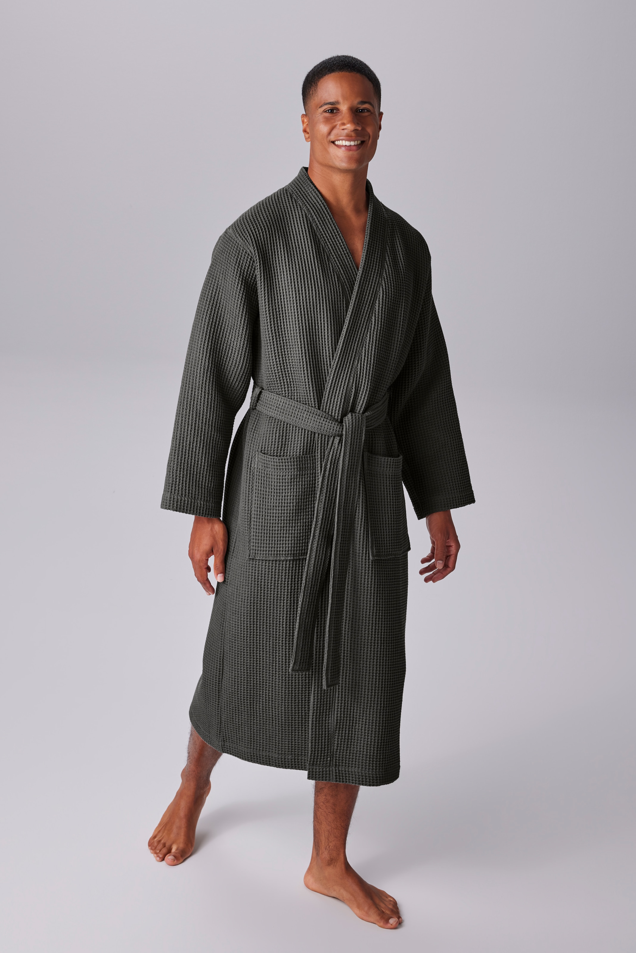 my home Unisex-Bademantel »Inga, Waffelpiqué, ideal für Sauna & Spa, Hotelbademantel«, (1 St.), kleines Packmaß, Taschen, Damen & Herren, S-3XL, Morgenmantel