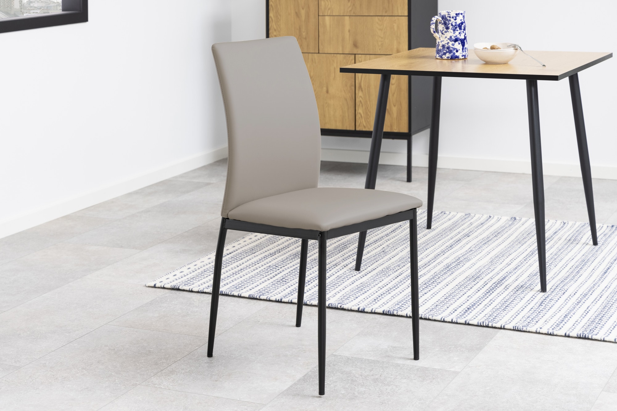 ACTONA GROUP Esszimmerstuhl »Demina«, (Set), 4 St., in Samtvelours oder Kunstleder
