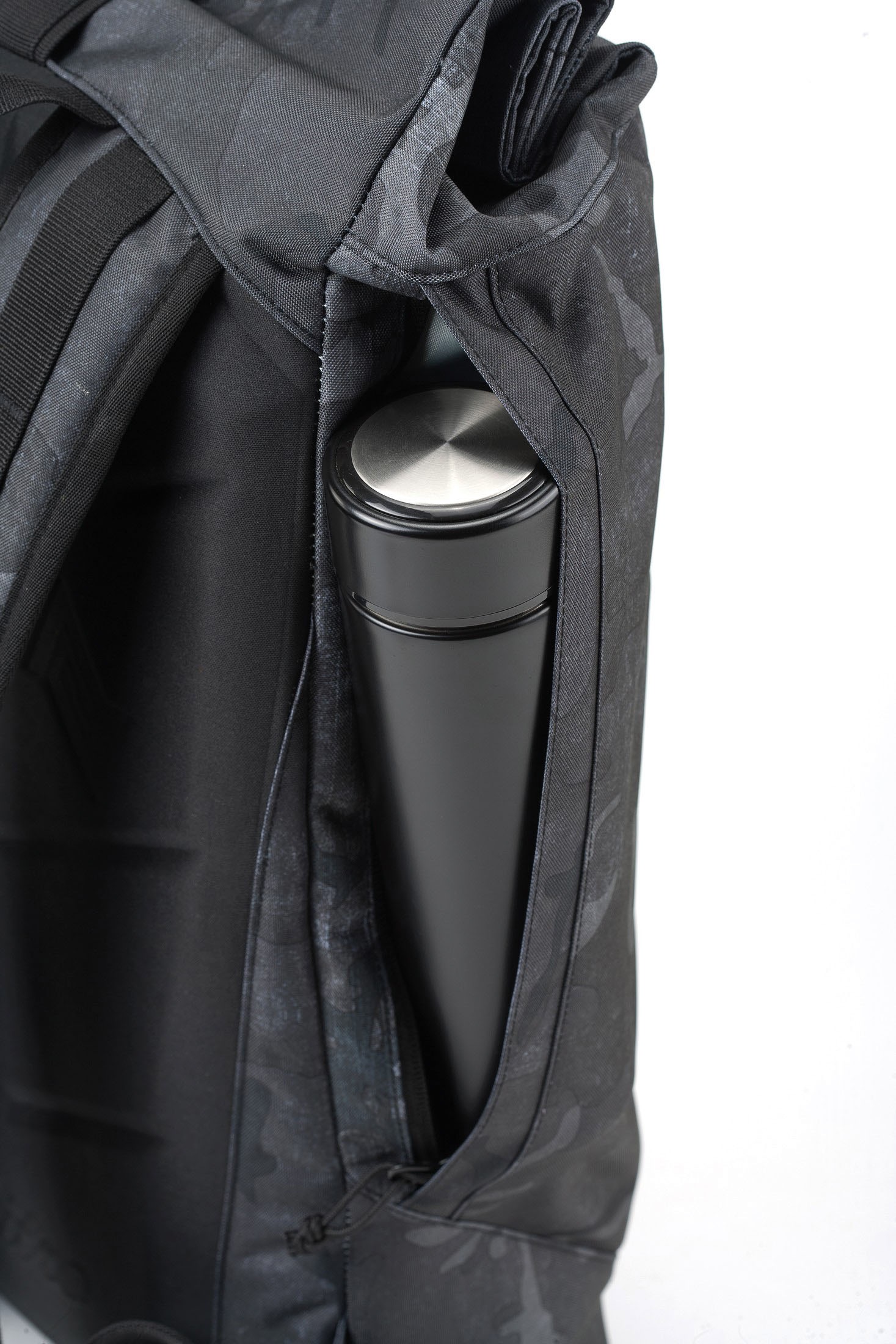 NITRO Freizeitrucksack »Scrambler«, Rucksack für Alltag, Arbeit & Reise mit Roll-Top, Cityrucksack