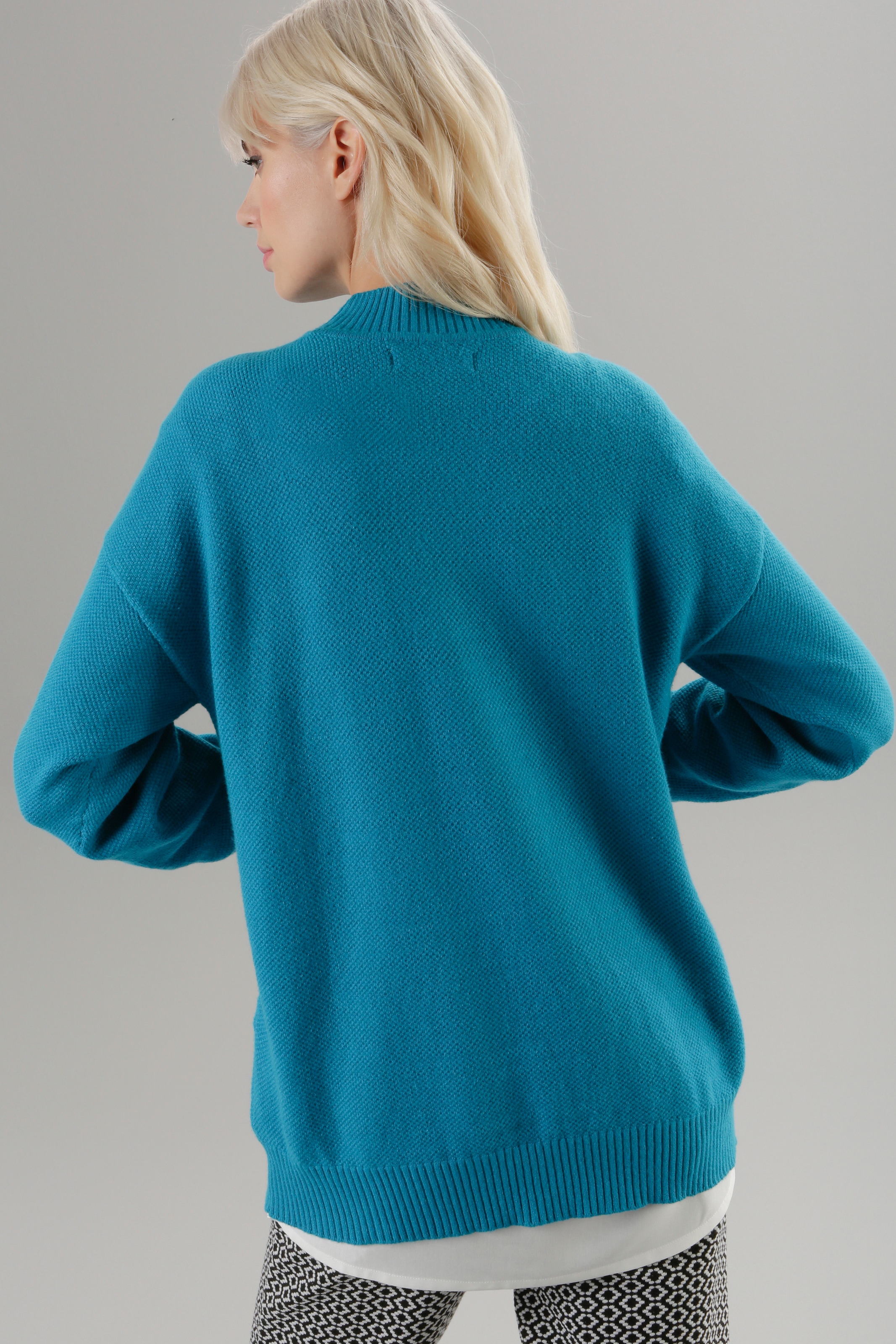 online Aniston Strickpullover, feinem SELECTED Perlfangmuster mit bei